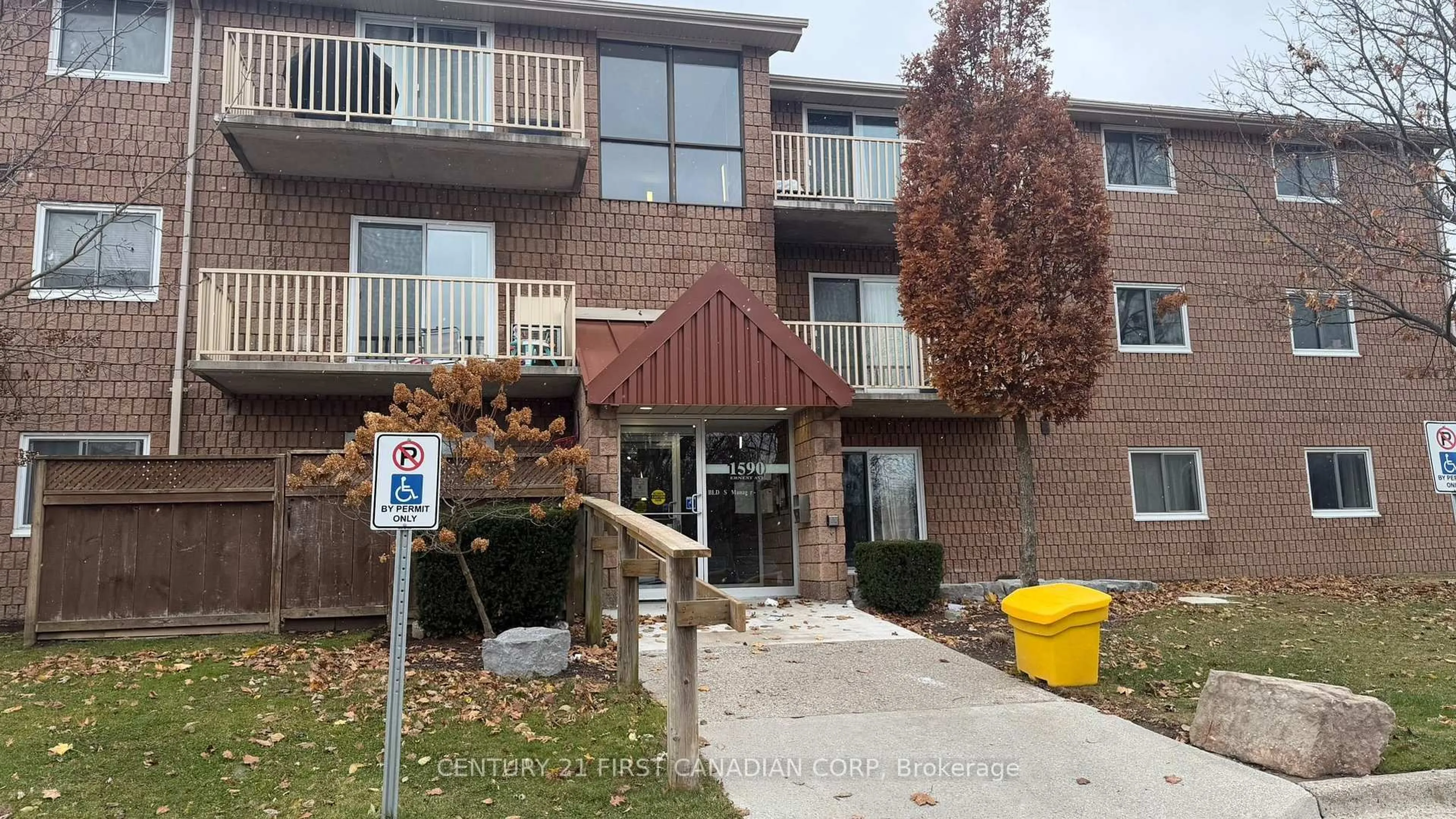 Unknown for 1590 Ernest Ave #104, London South Ontario N6E 2V4