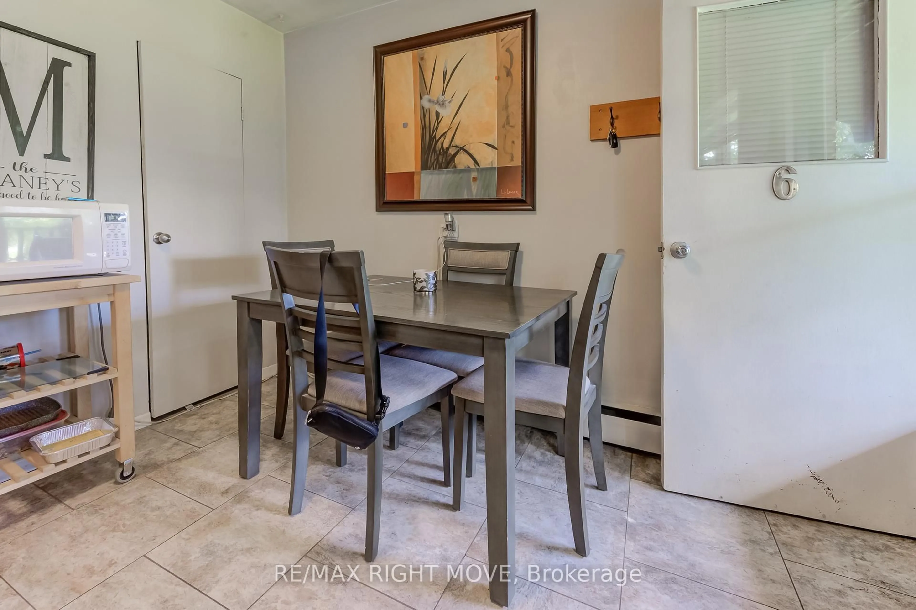 Dining room, unknown for 125 Schlueter St, Cambridge Ontario N3H 4B4