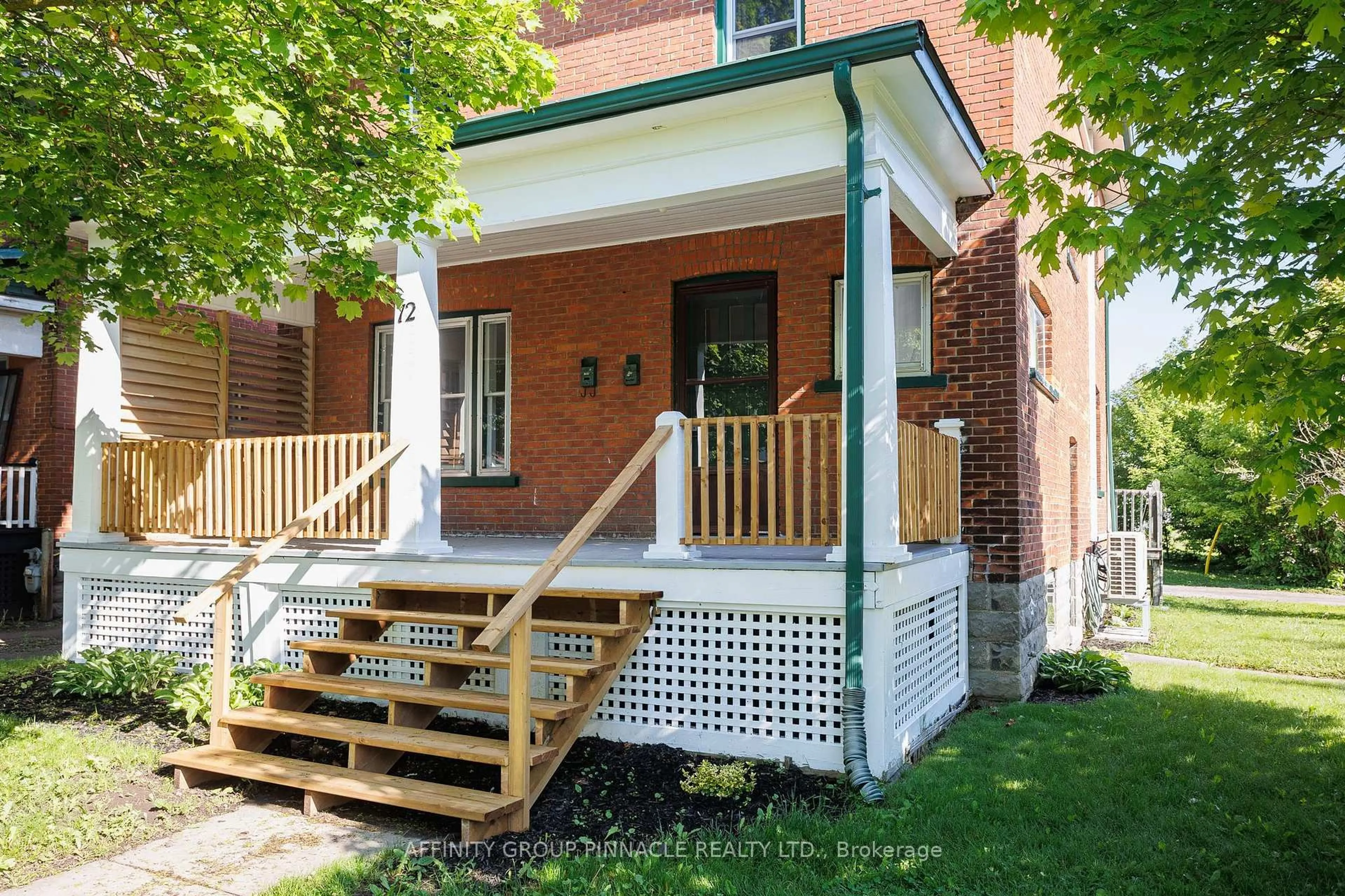 Home with brick exterior material, street for 72 Melbourne St, Kawartha Lakes Ontario K9V 2T3