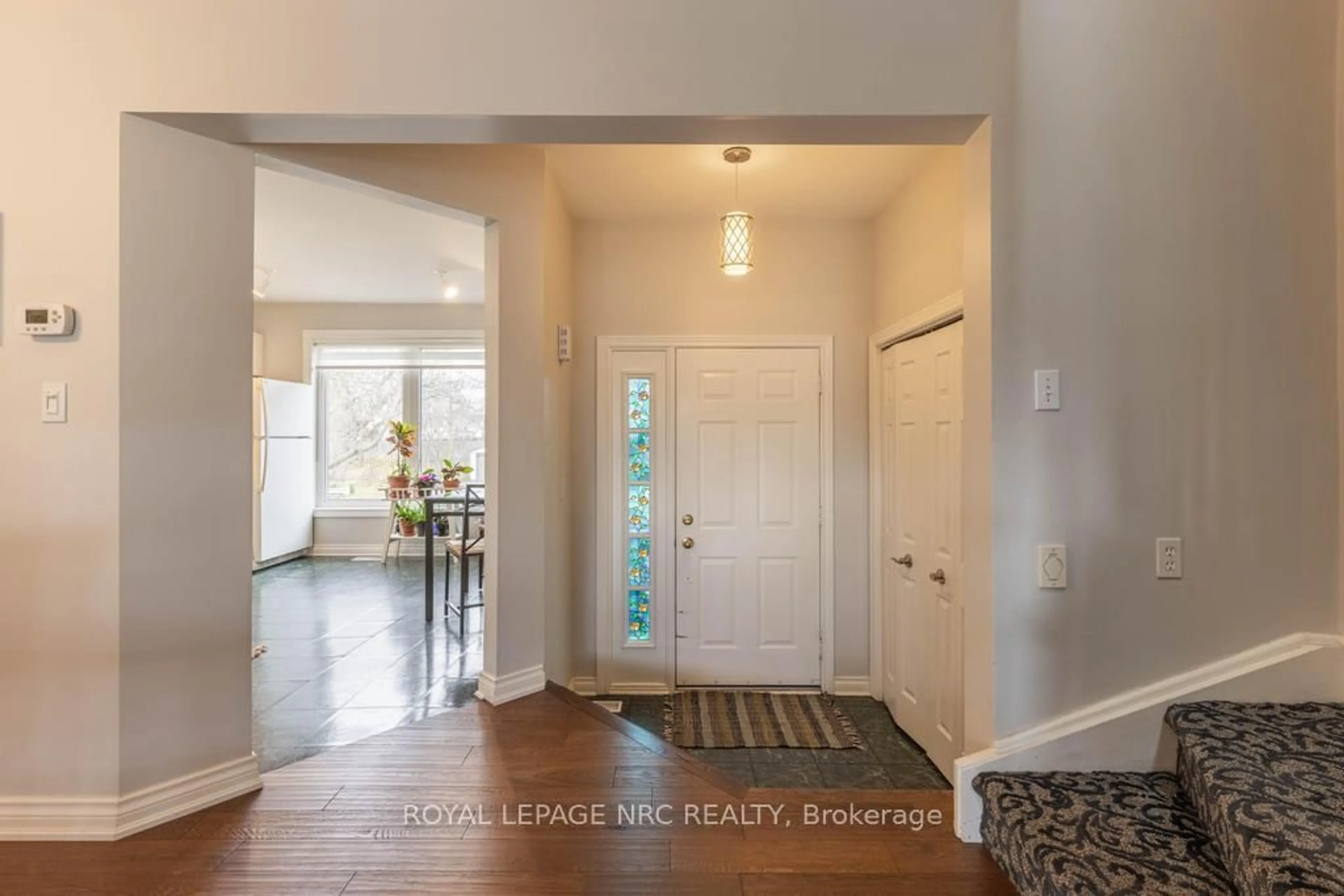 Indoor entryway for 1 Lakeside Dr #13, St. Catharines Ontario L2M 1P3