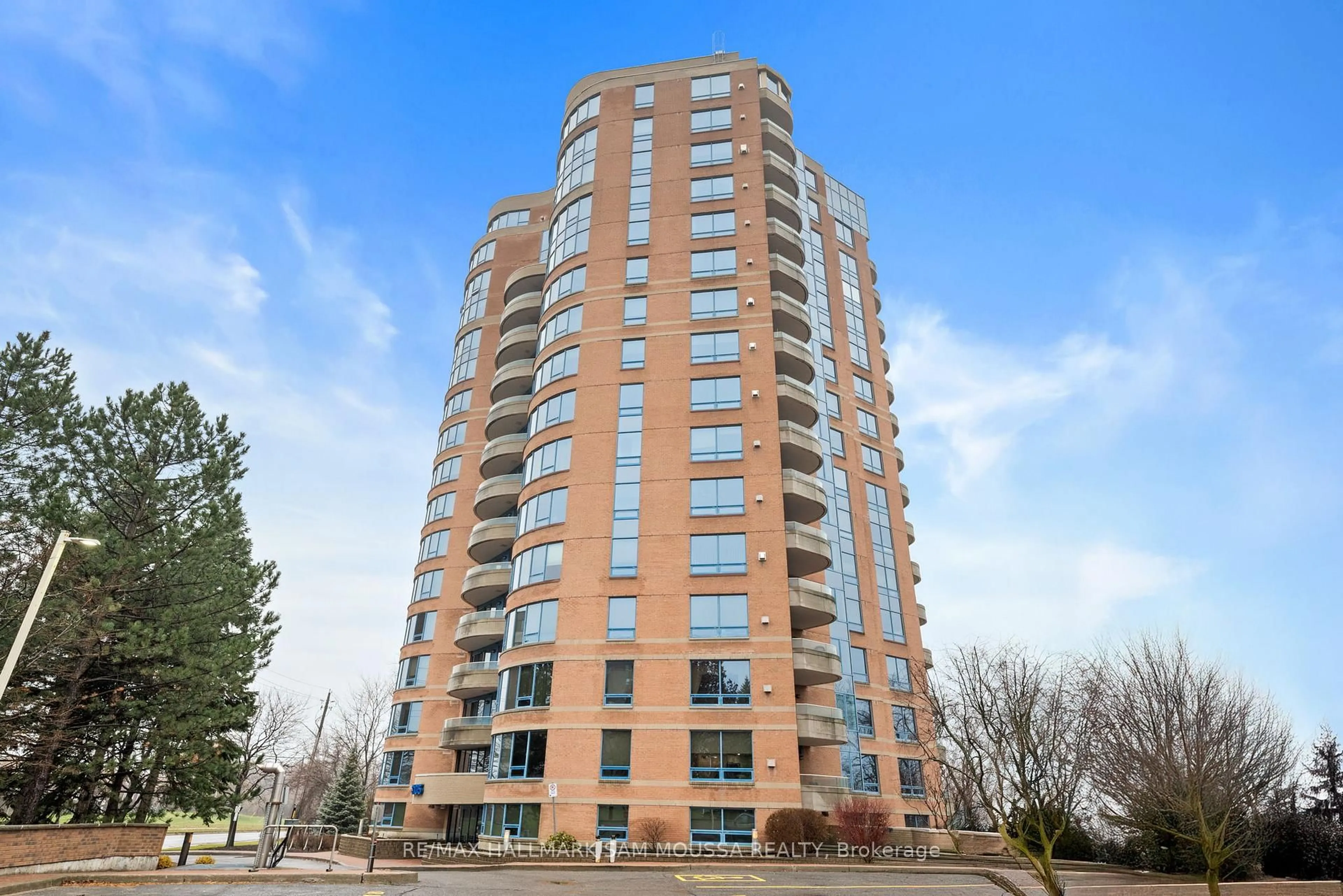 Unknown for 3105 Carling Ave #504, Ottawa Ontario K2H 5A6