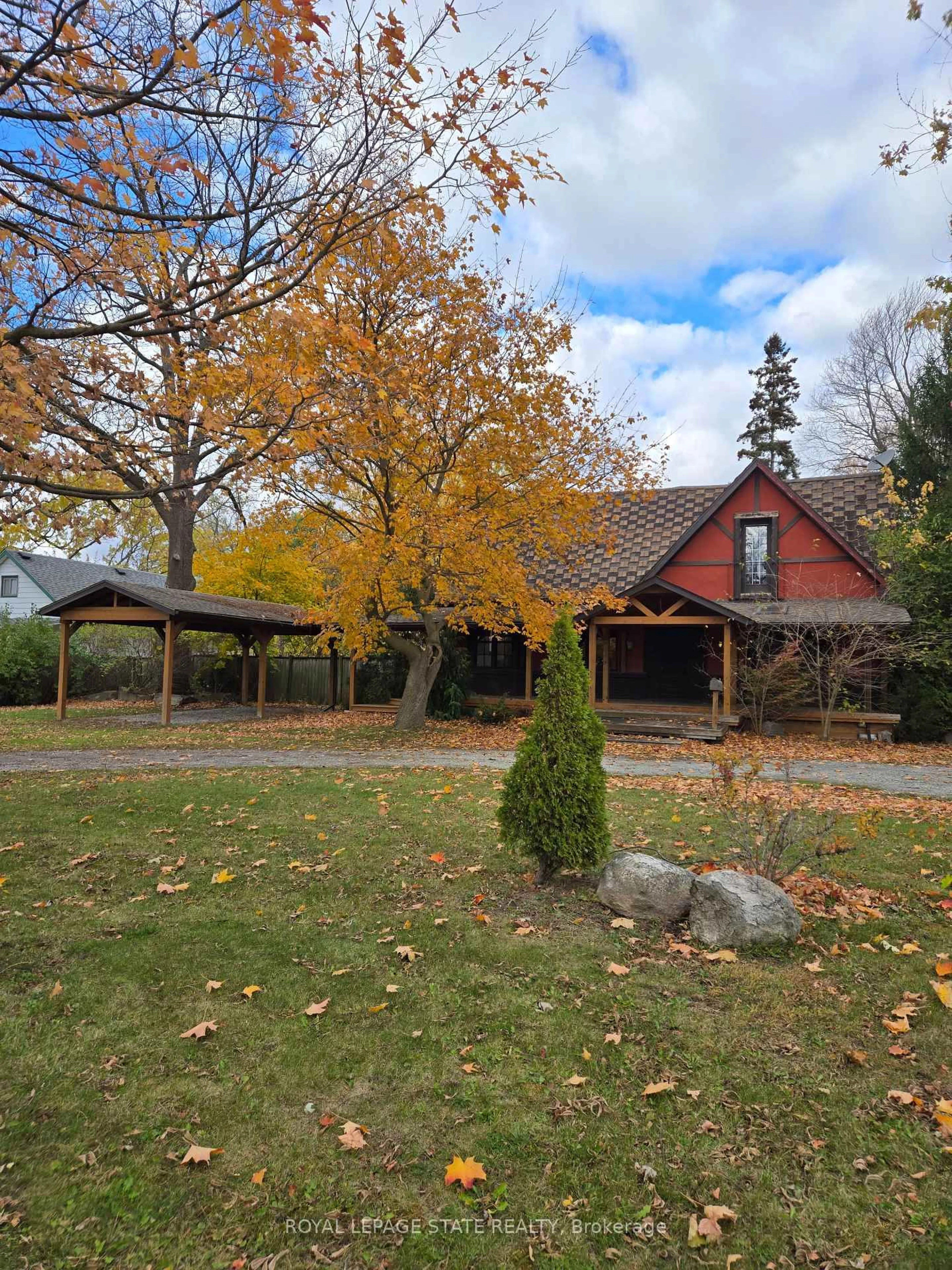 Unknown for 164 Thorold Rd, Welland Ontario L3C 3V6