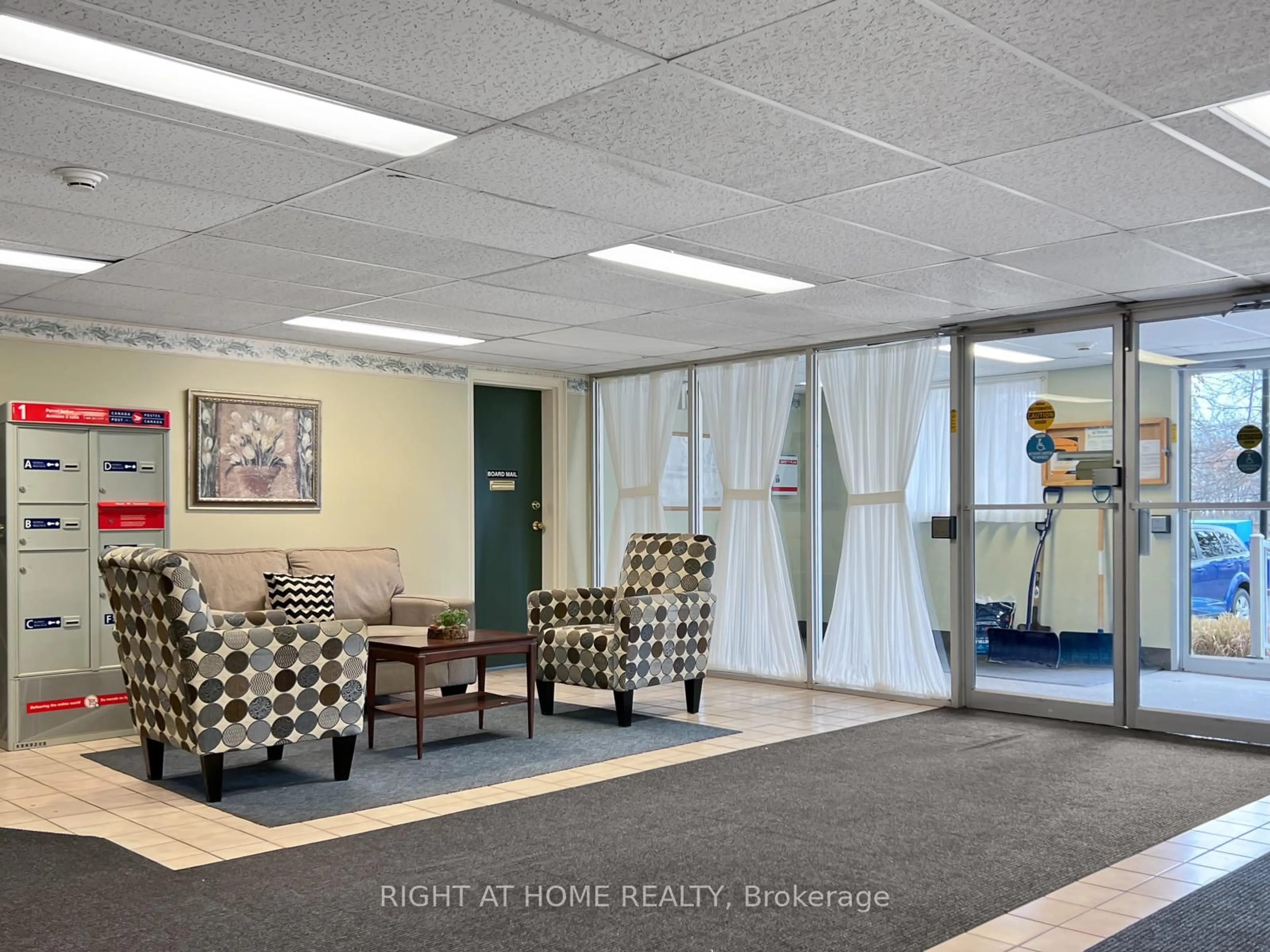 Lobby for 175 Haig Rd #223, Belleville Ontario K8N 5R7