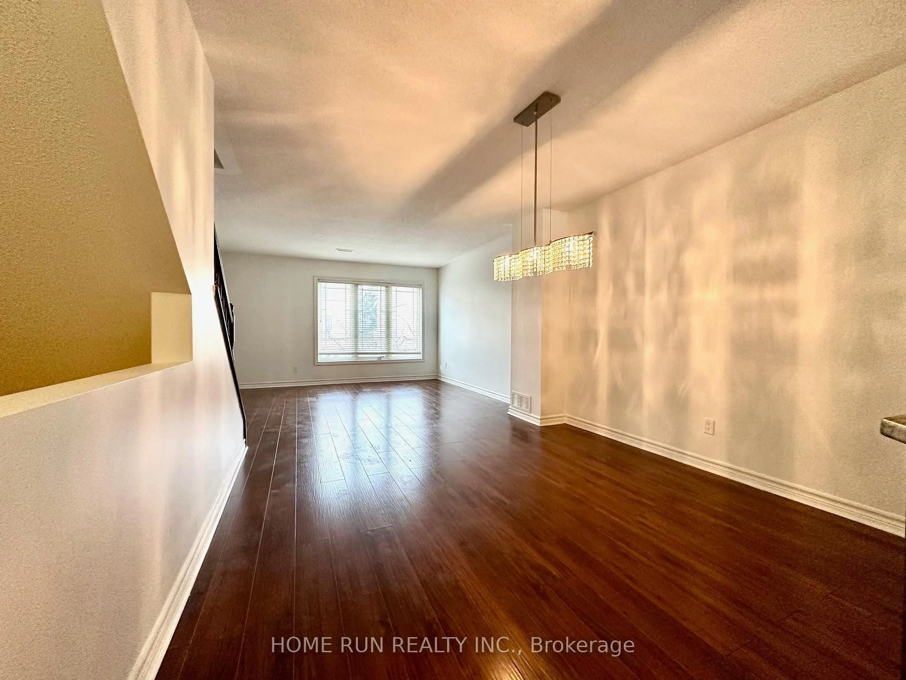 A pic of a room for 280 Paseo Private, Ottawa Ontario K2G 3N1