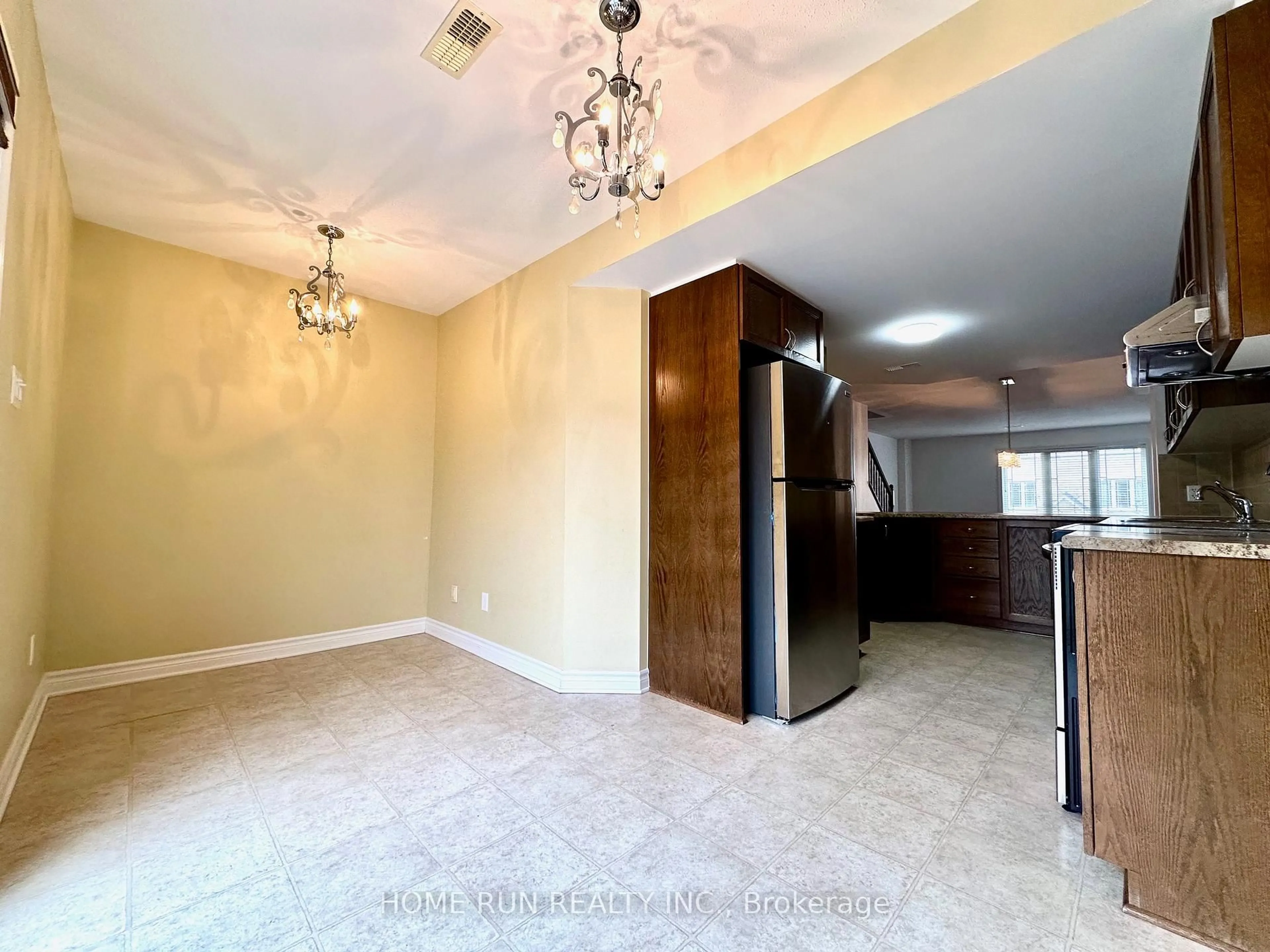 Unknown for 280 Paseo Private, Ottawa Ontario K2G 3N1