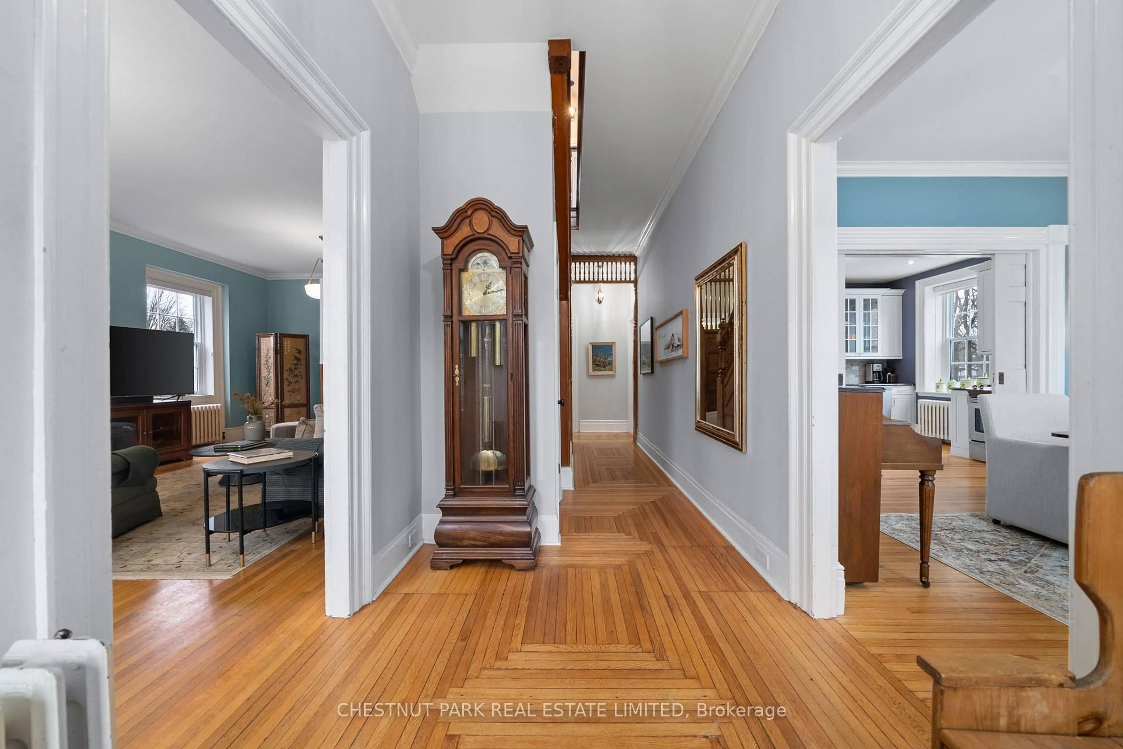 Indoor foyer for 339 Main St, Prince Edward County Ontario K0K 2T0