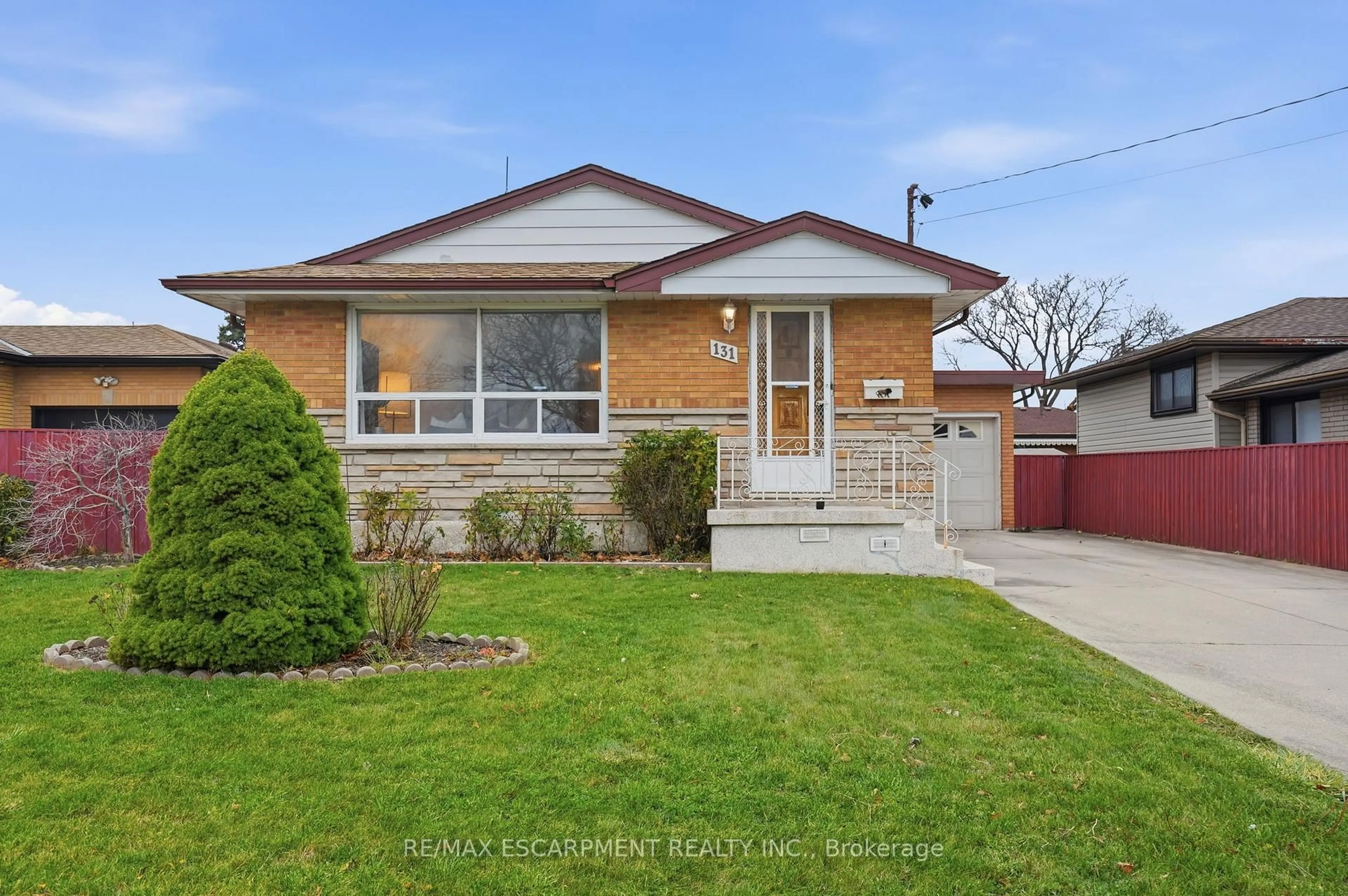 Home with brick exterior material, street for 131 NASH Rd, Hamilton Ontario L8H 2P7