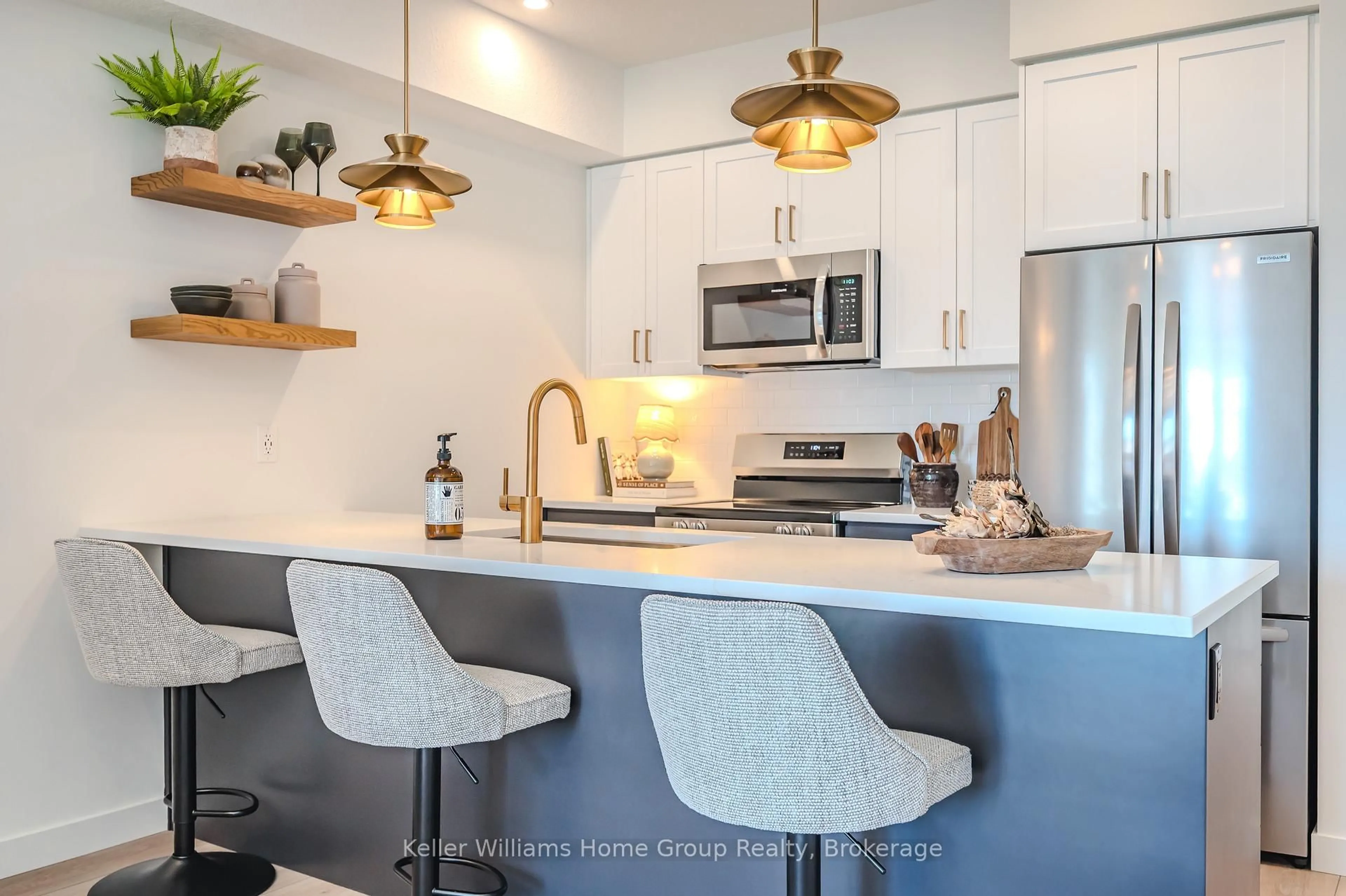 Open concept kitchen, ceramic/tile floor for 824 Woolwich St #98, Guelph Ontario N1H 6J2