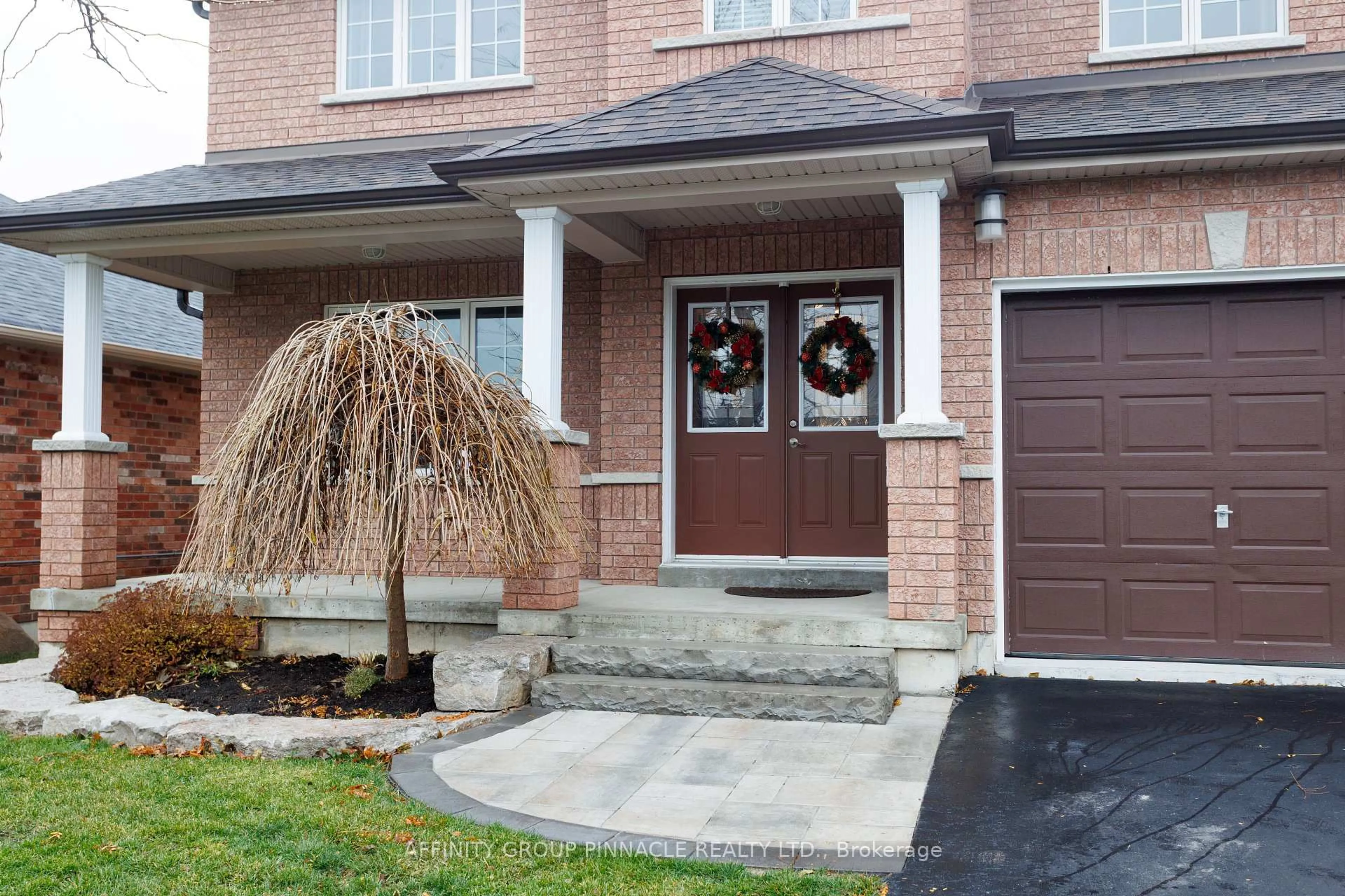 Home with brick exterior material, street for 8 Horton Pl, Kawartha Lakes Ontario K9V 0C2