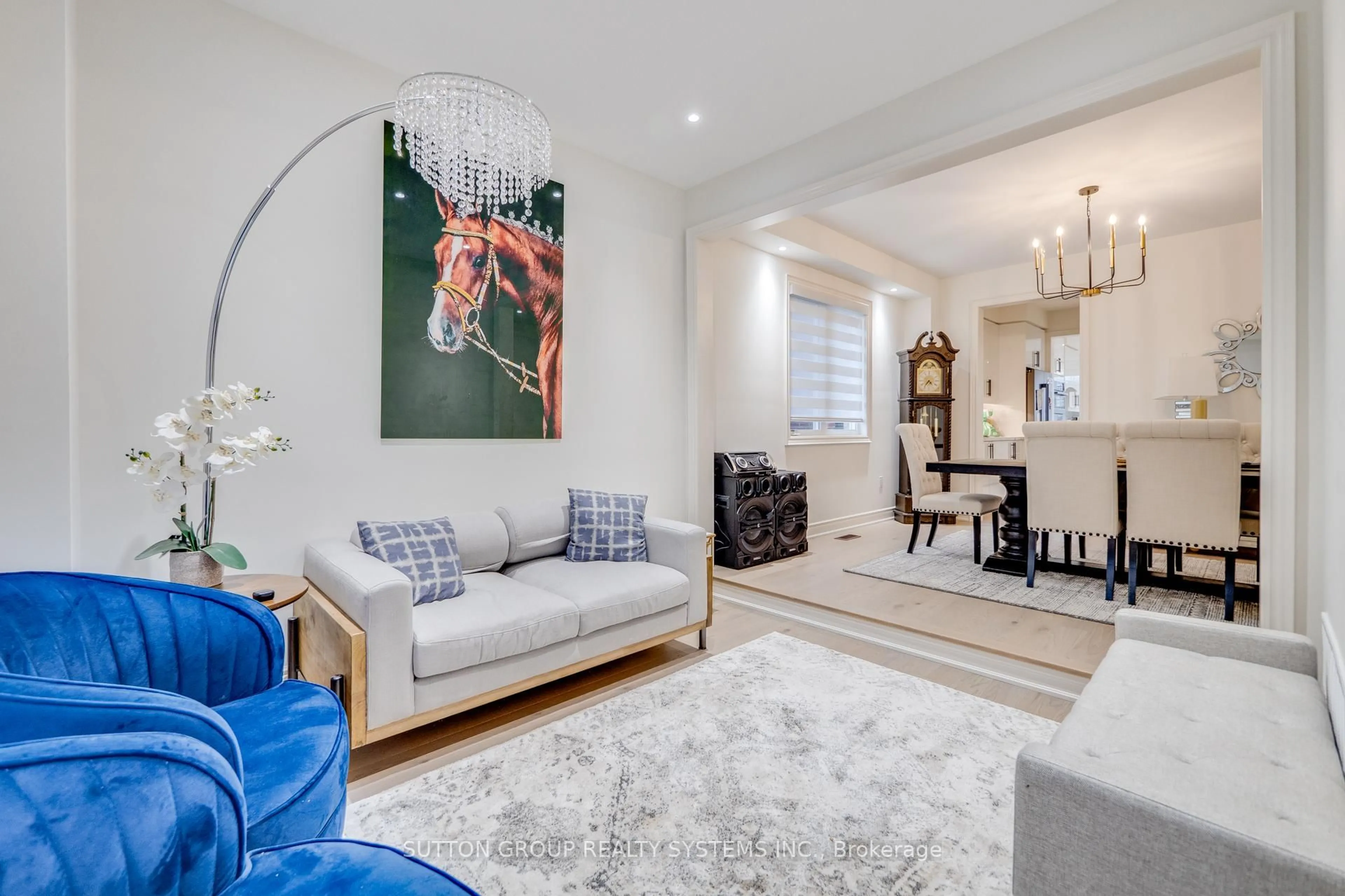 Living room with furniture, unknown for 389 Humphrey St, Hamilton Ontario L8B 1X5