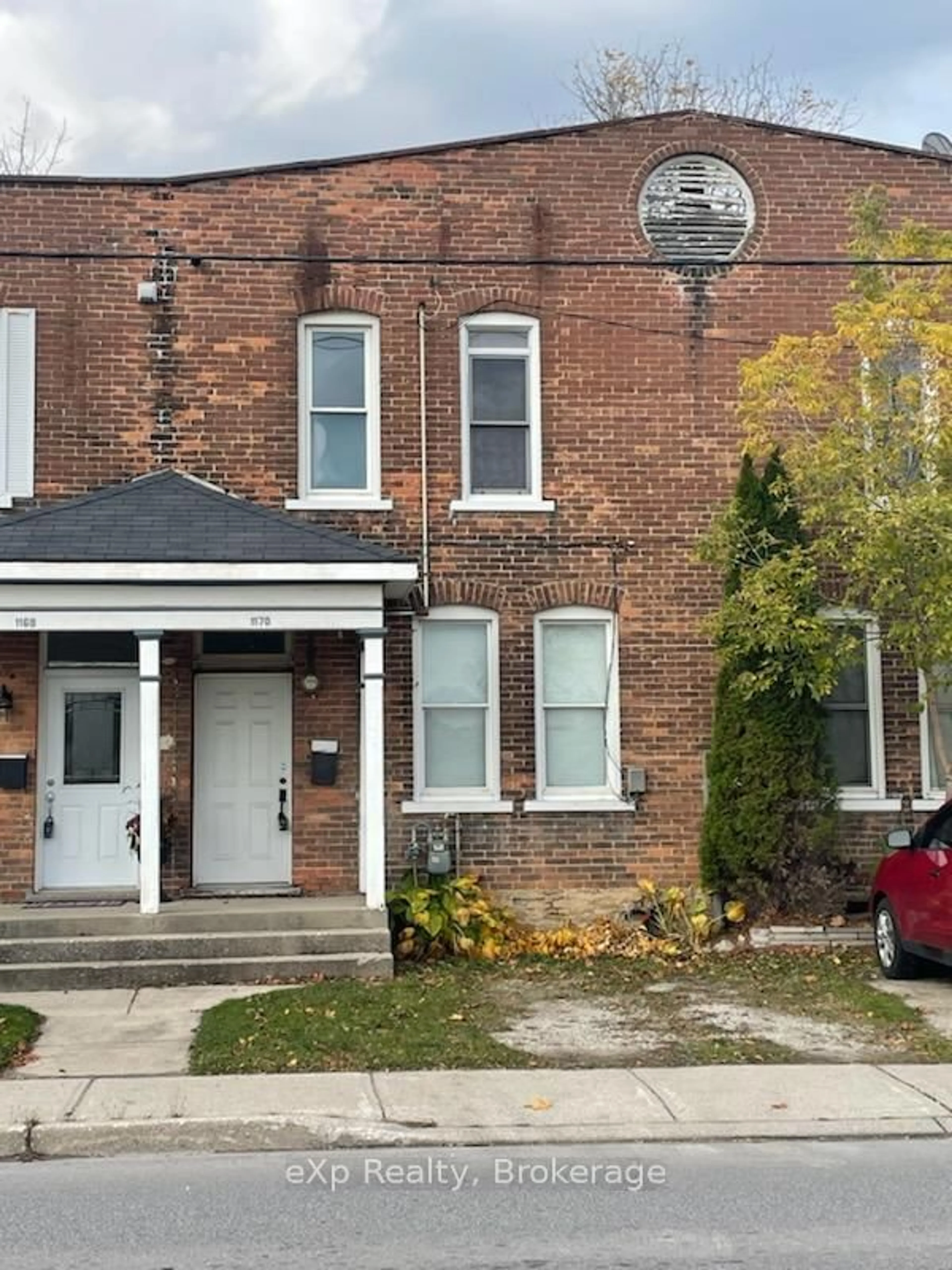 Home with brick exterior material, street for 1170 2nd Avenue W, Owen Sound Ontario N4K 4N2