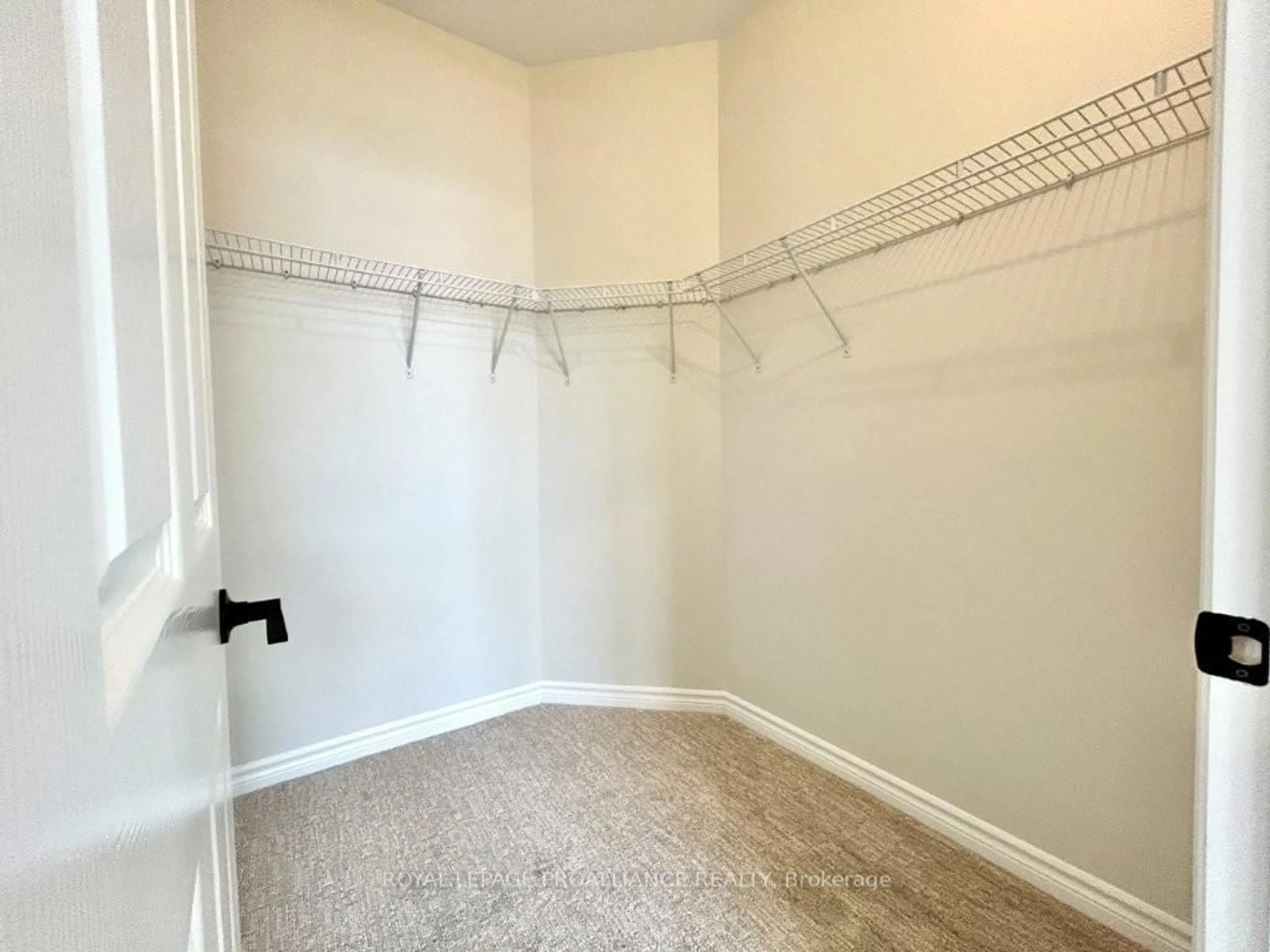 Storage room or clothes room or walk-in closet for 35 Athabaska Dr, Belleville Ontario K8N 0T1