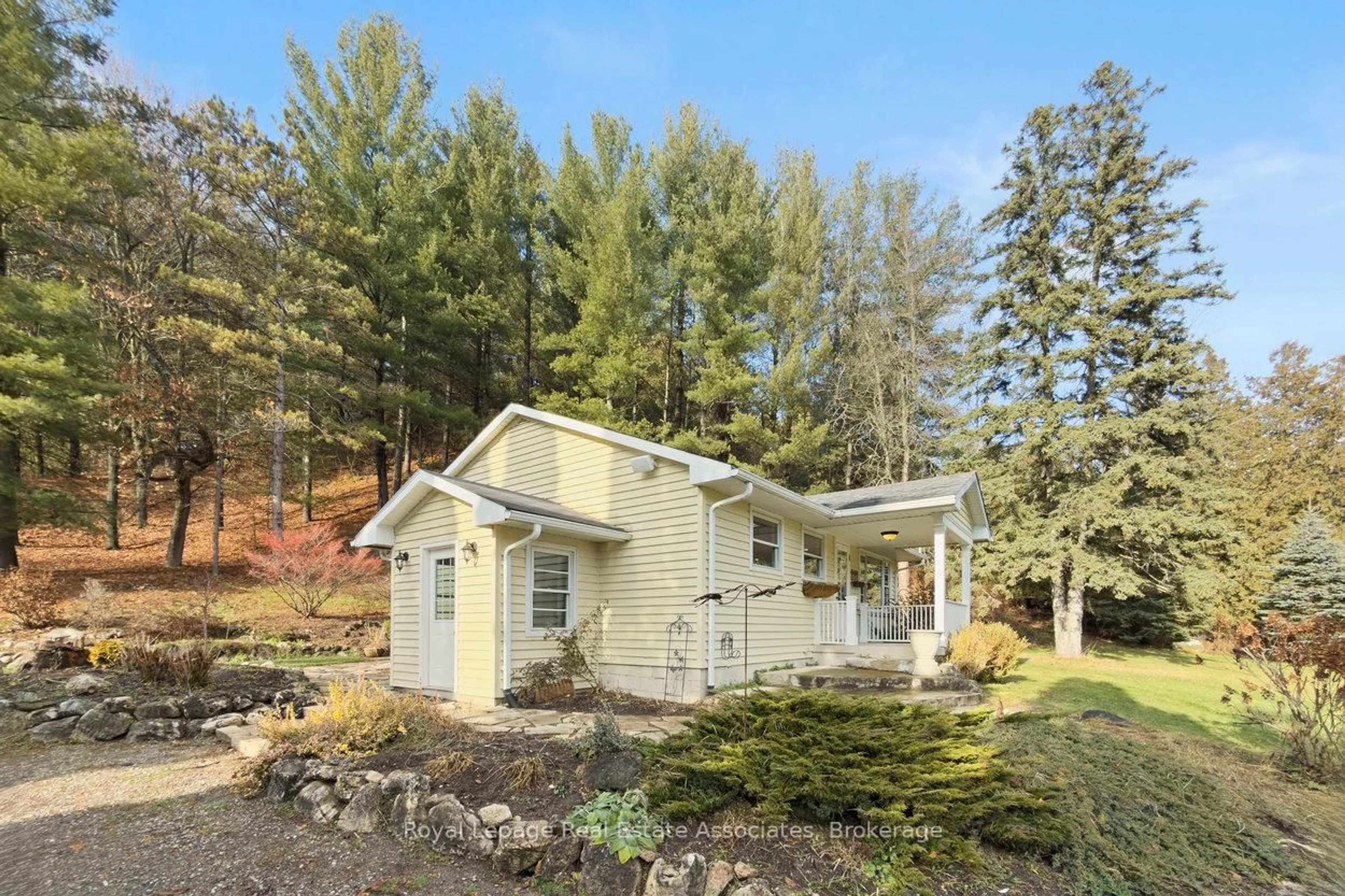 Unknown for 994290 Mono Adjala Townline, Mono Ontario L9W 6H5