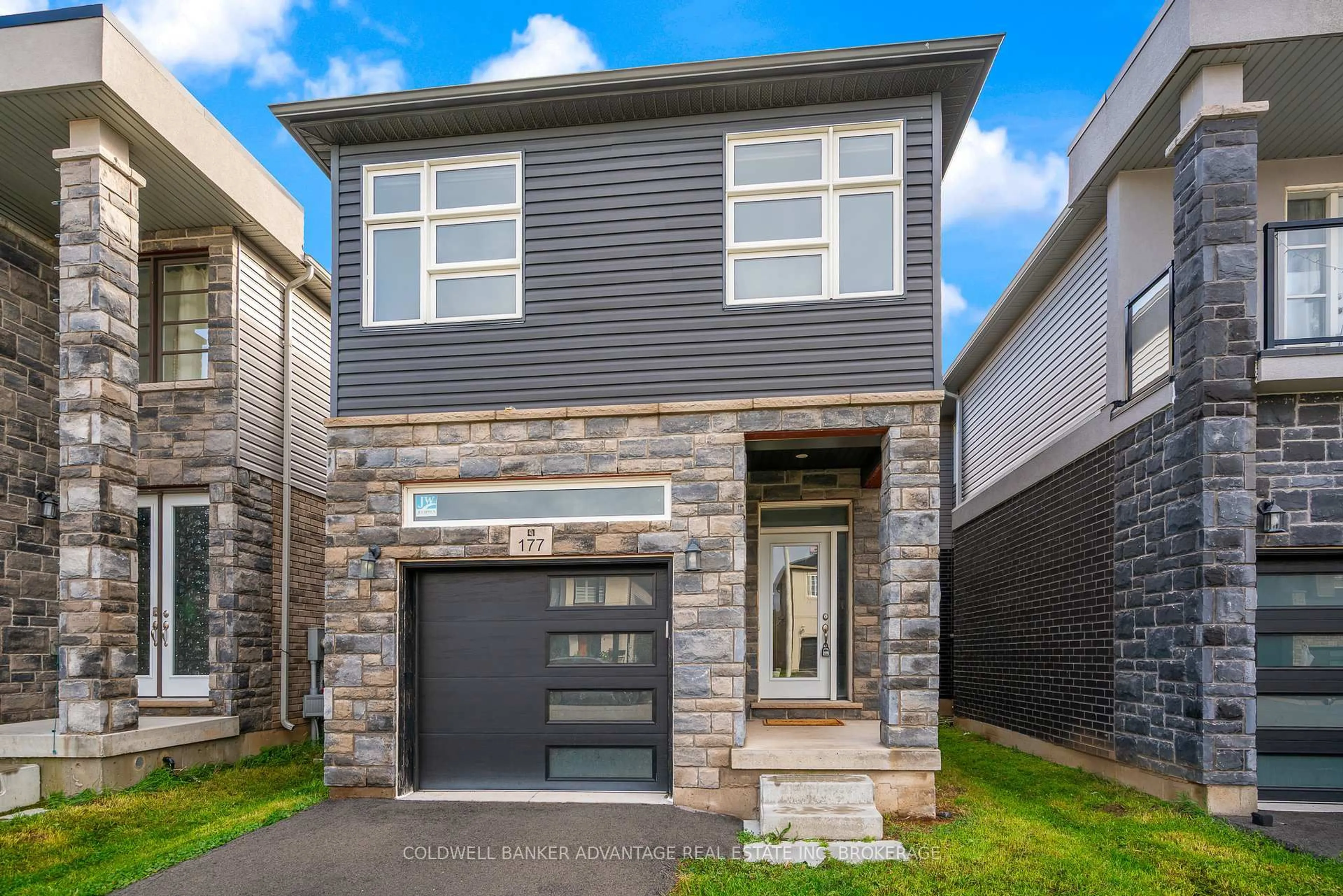 Home with brick exterior material, street for 177 Louise St, Welland Ontario L3B 0H8