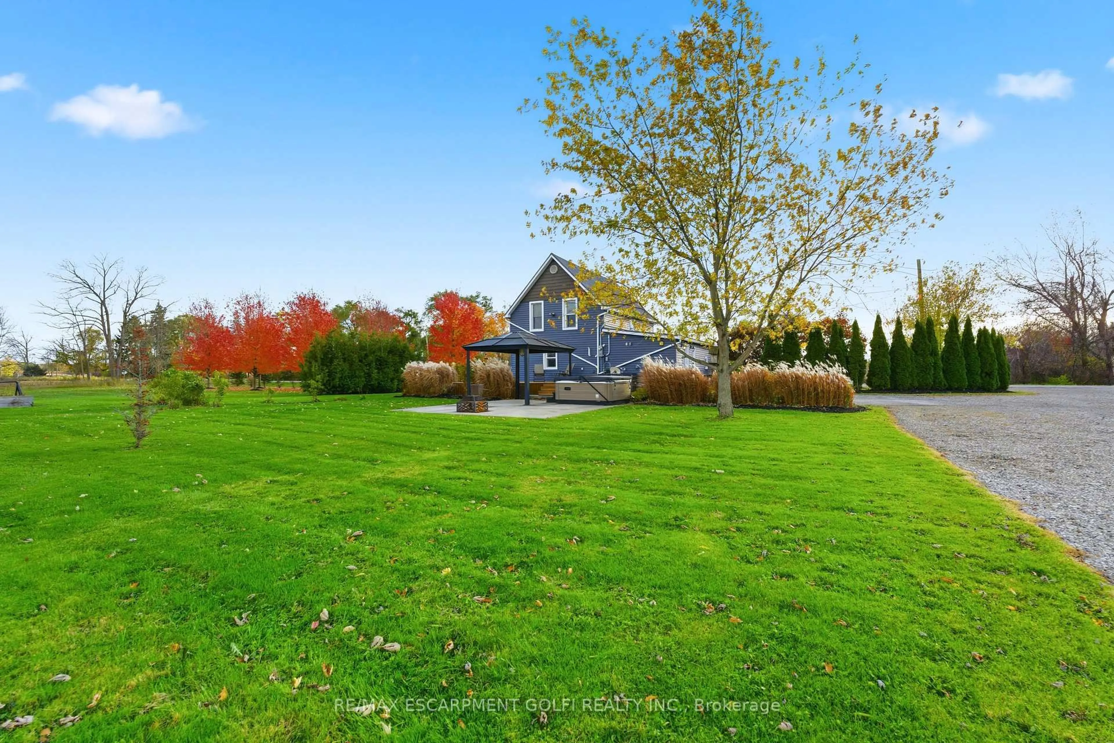 A pic from outside/outdoor area/front of a property/back of a property/a pic from drone, water/lake/river/ocean view for 112 YOUNG Rd, Haldimand Ontario N1A 2W7