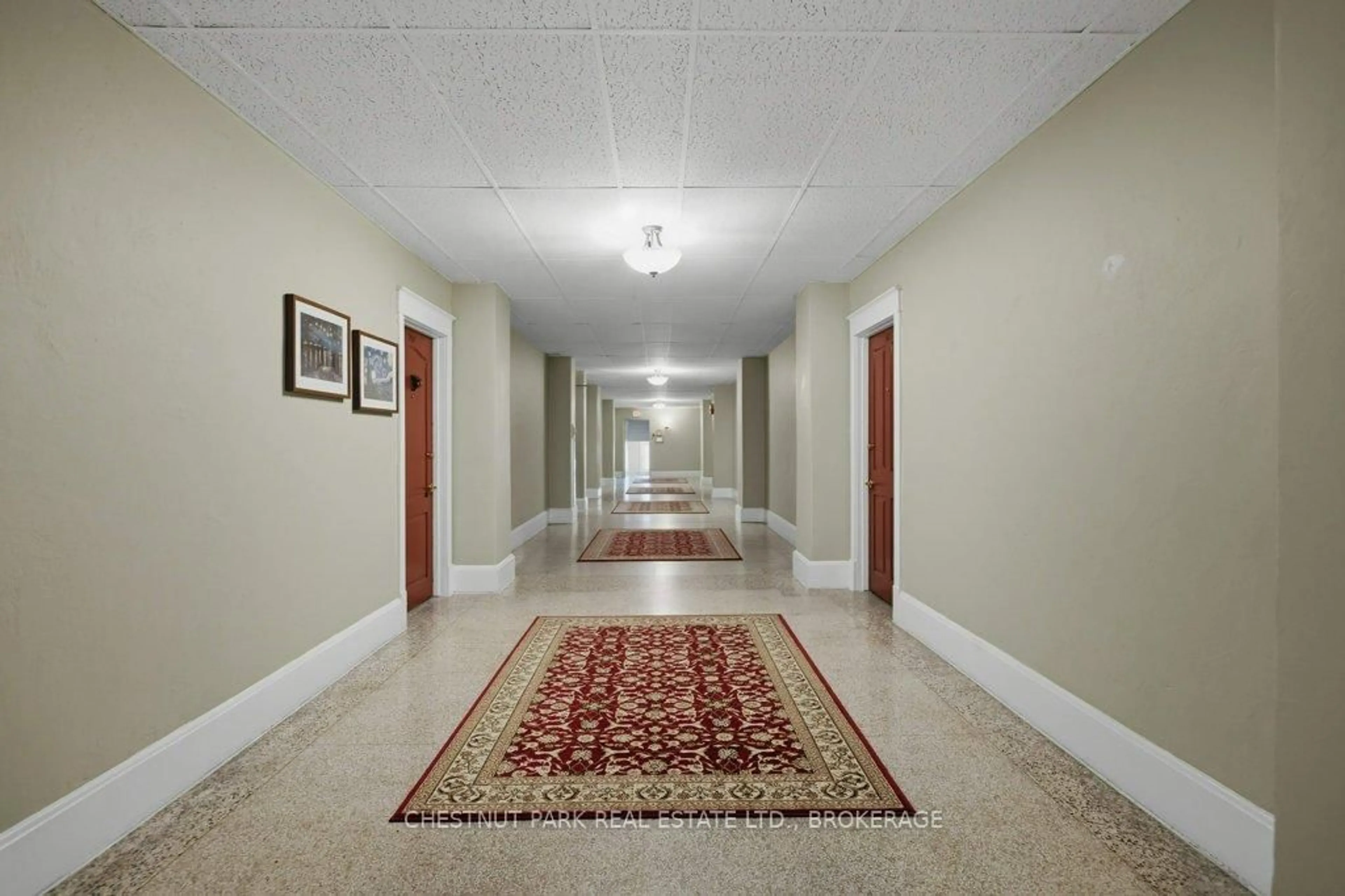 Indoor foyer for 67 Sydenham St #305, Kingston Ontario K7L 3H2
