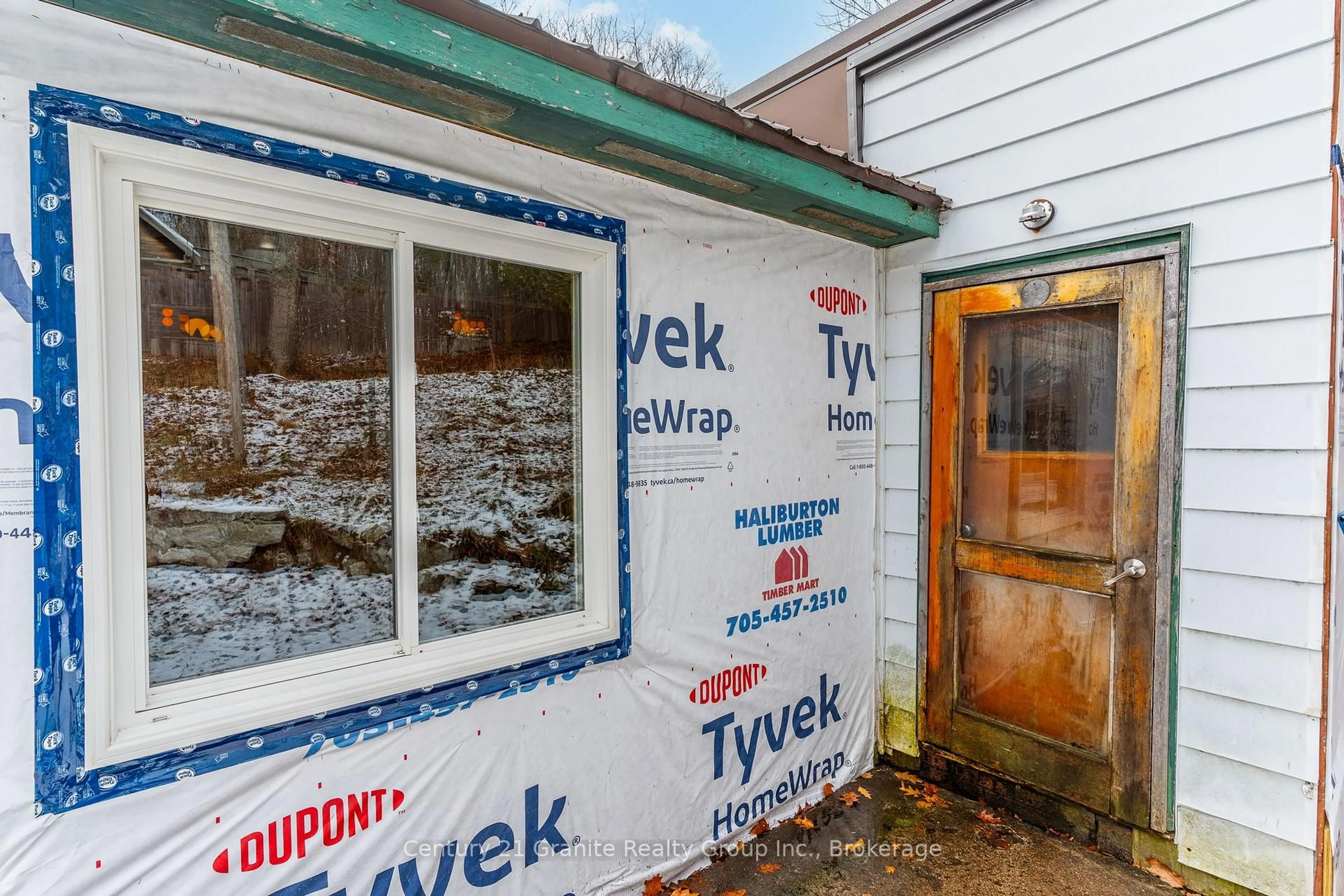 Unknown for 38 Lakeview St, Dysart et al Ontario K0M 1S0