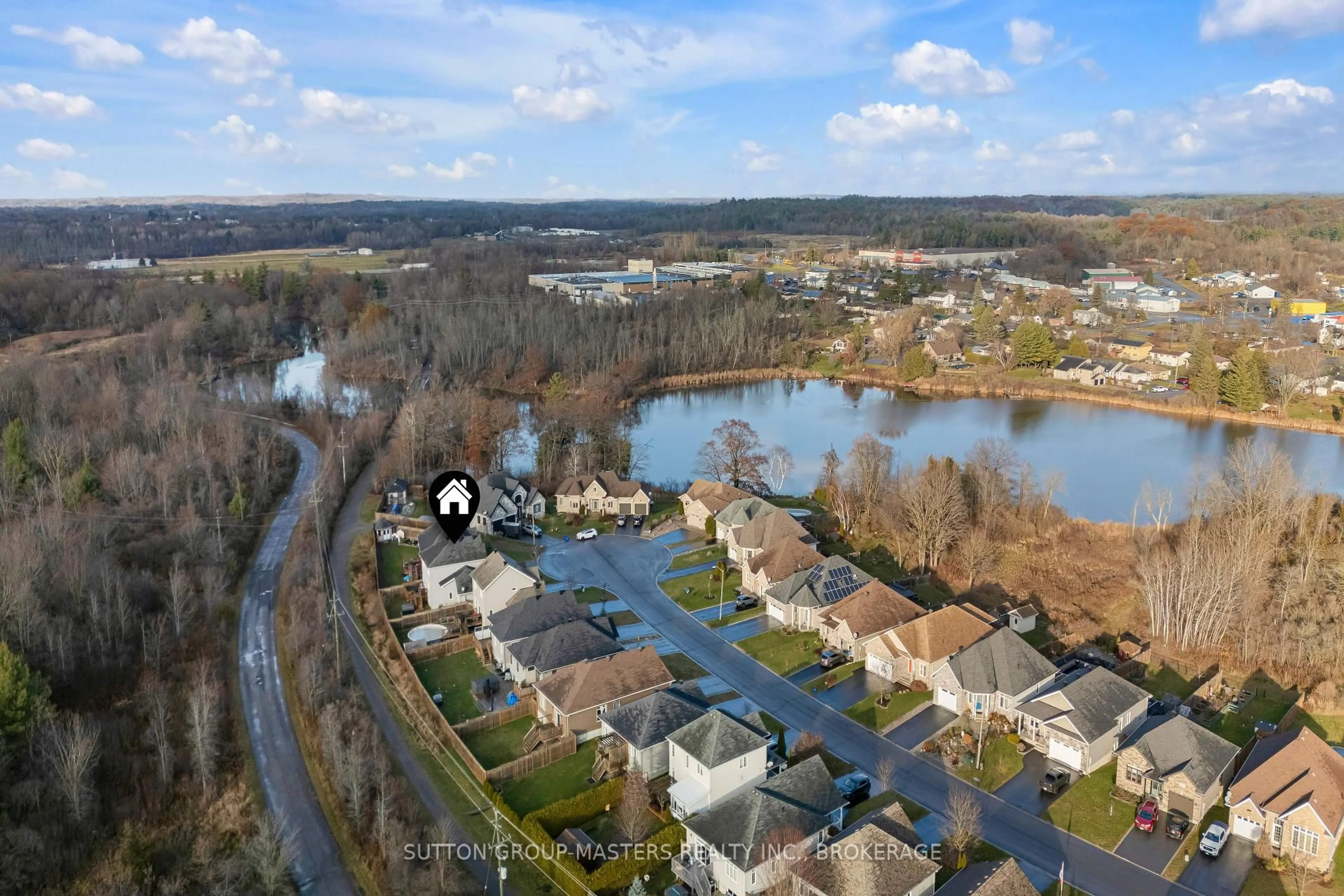 A pic from outside/outdoor area/front of a property/back of a property/a pic from drone, water/lake/river/ocean view for 317 Nalon Rd, Gananoque Ontario K7G 0A3