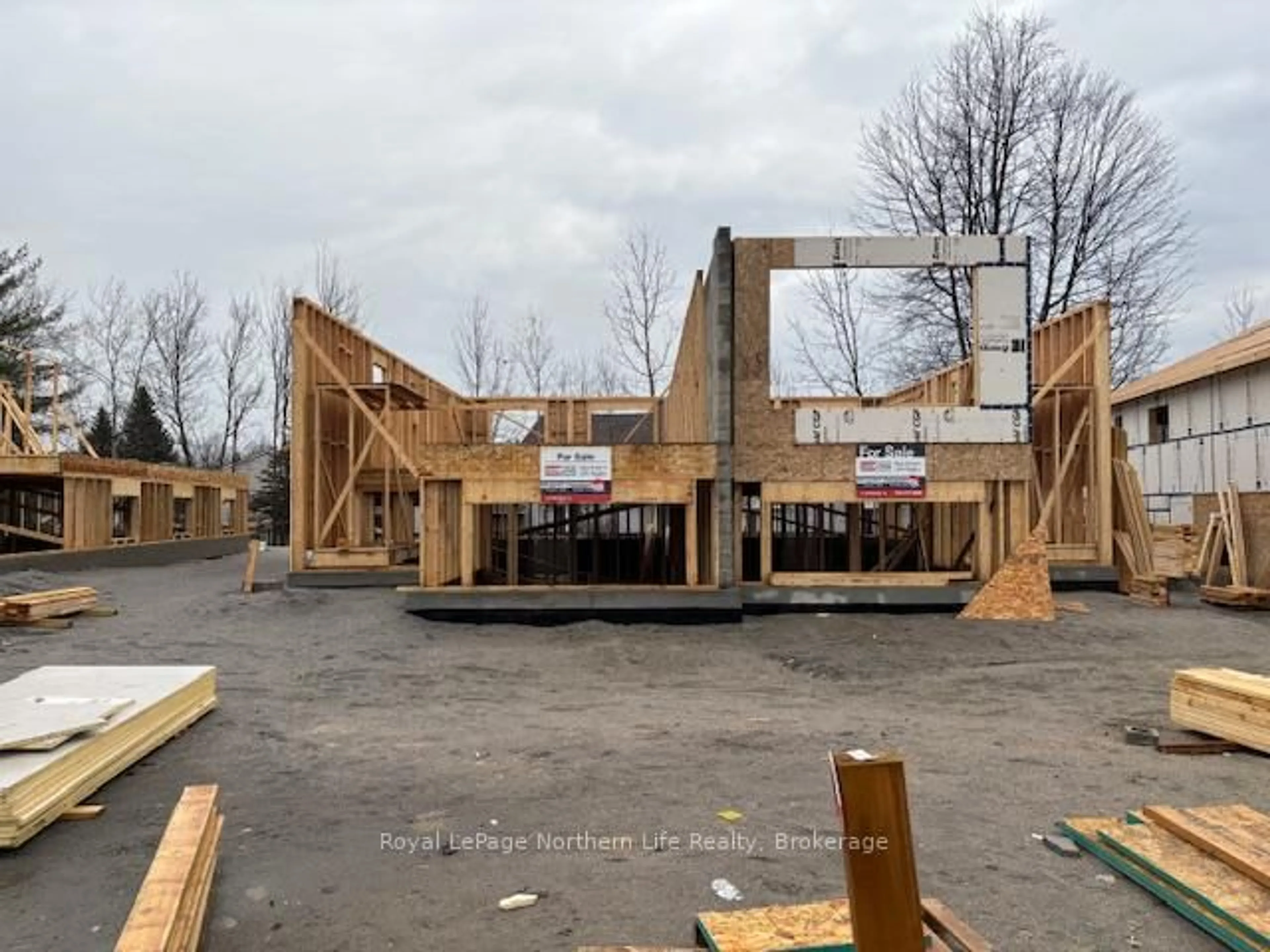 A pic of a room for 28 Meadow Wood Crt, North Bay Ontario P1A 4L5