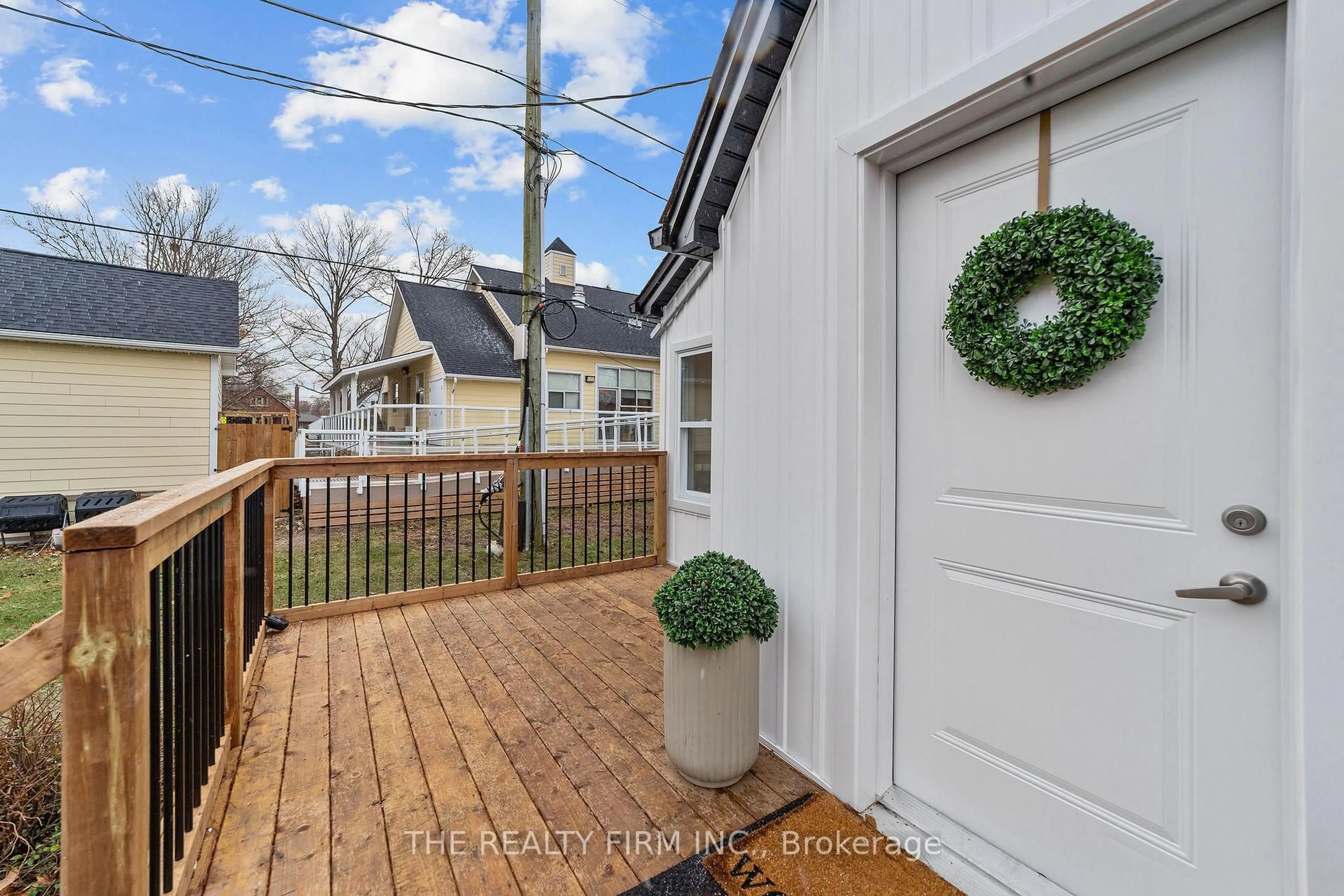 Unknown for 271 Herkimer St, London South Ontario N6C 4S3