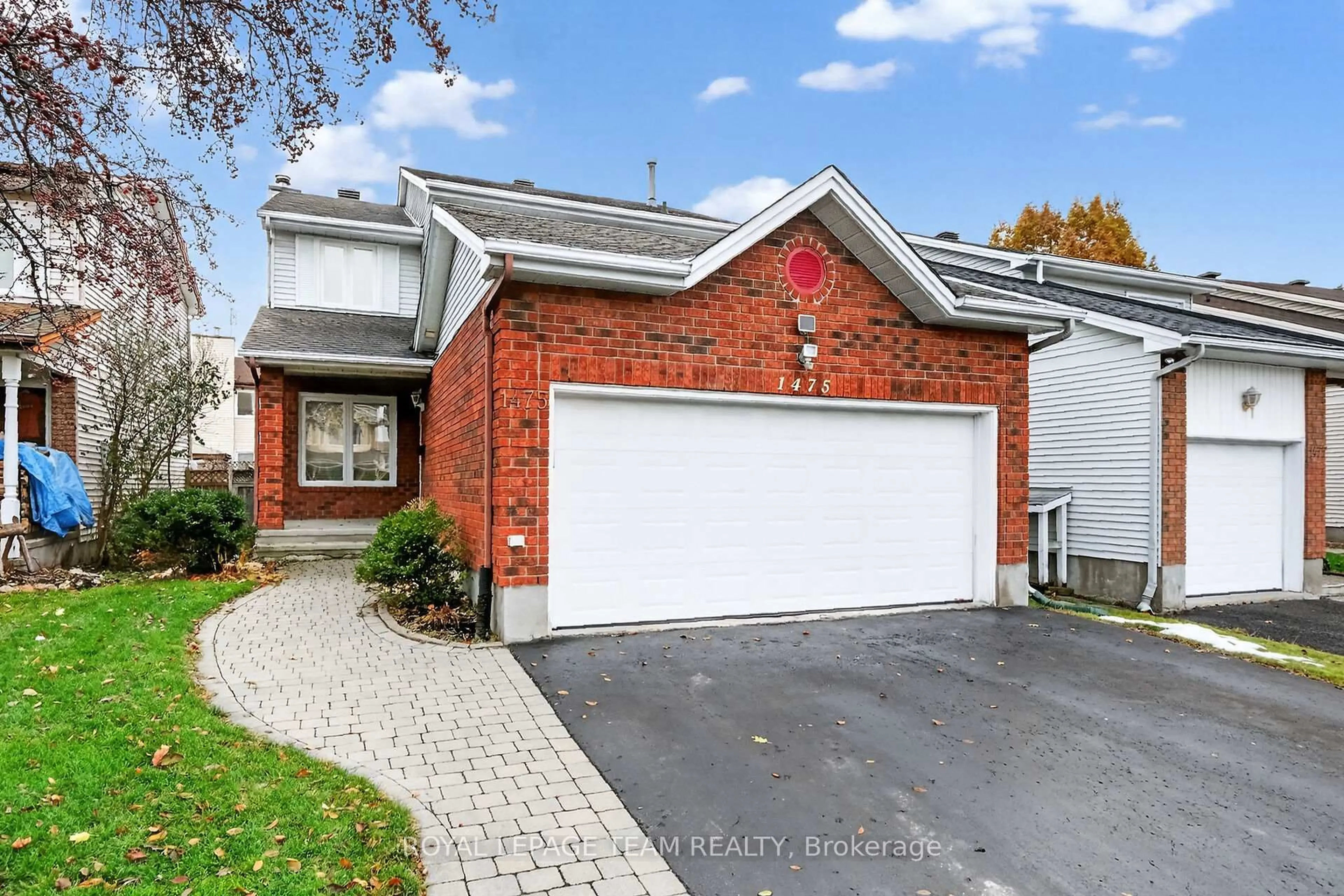 Home with brick exterior material, street for 1475 York Mills Dr, Ottawa Ontario K4A 2N5