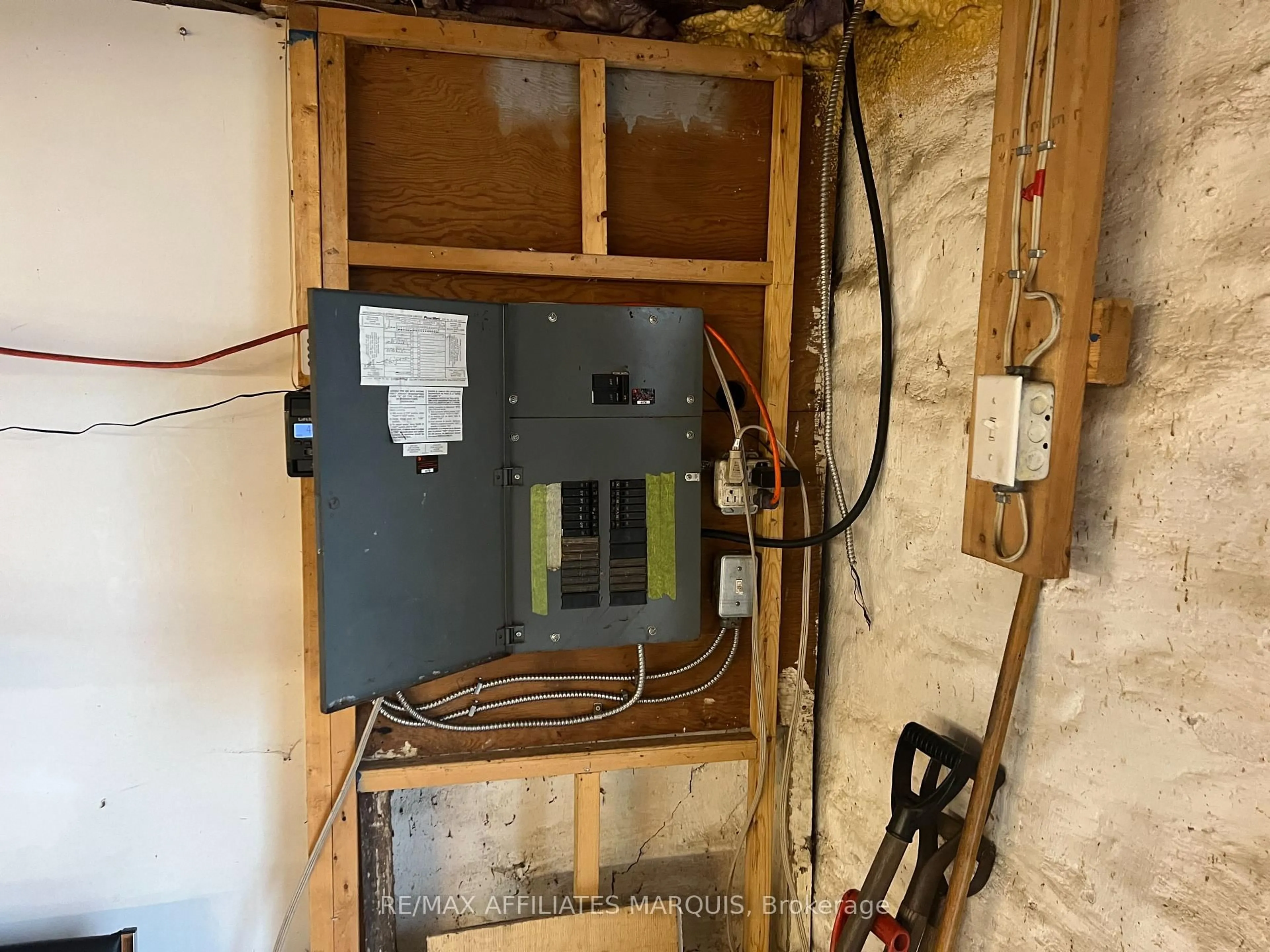 Unknown for 297 29 Highway, Smiths Falls Ontario K7A 4S5