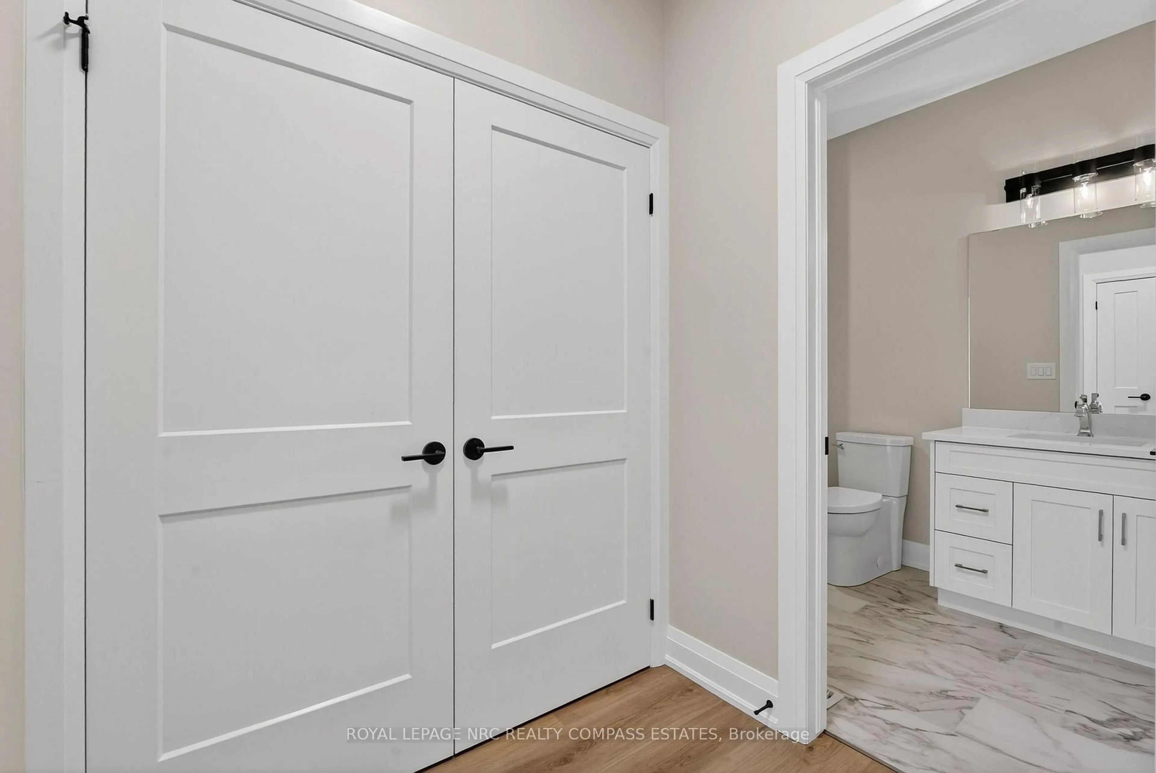 Unknown for 5 Peachtree Lane, Niagara-on-the-Lake Ontario L0S 1T0