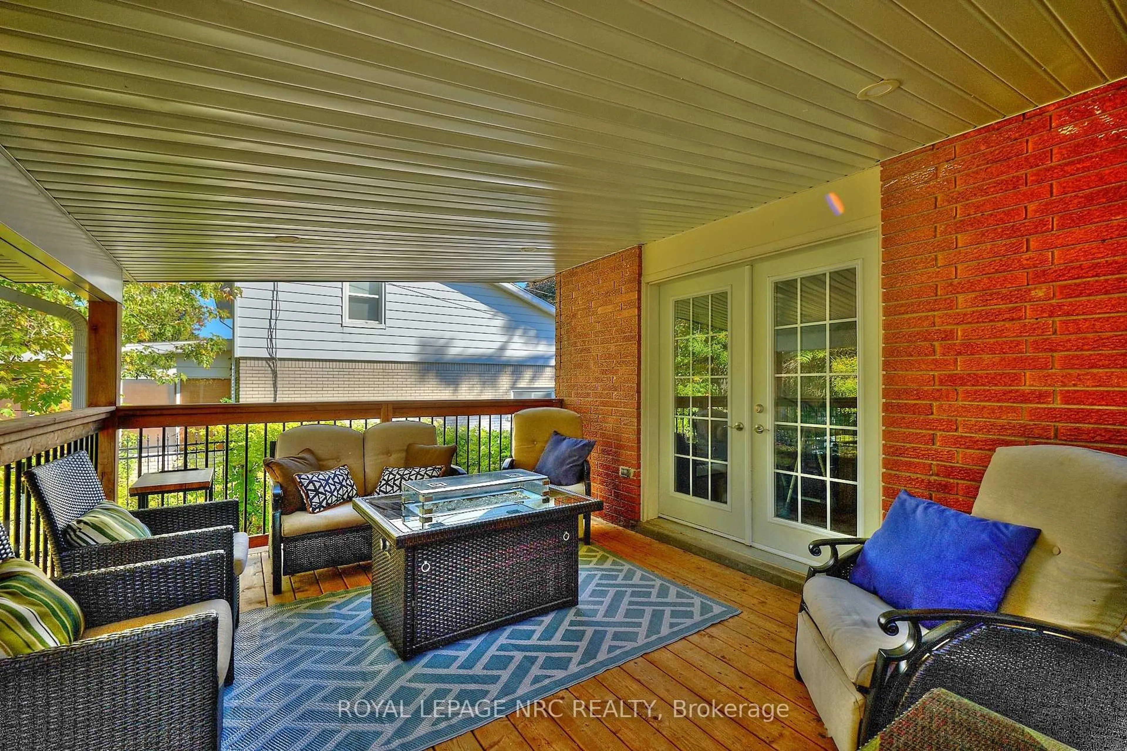 Patio, water/lake/river/ocean view for 13 Damude Dr, Pelham Ontario L0S 1E0