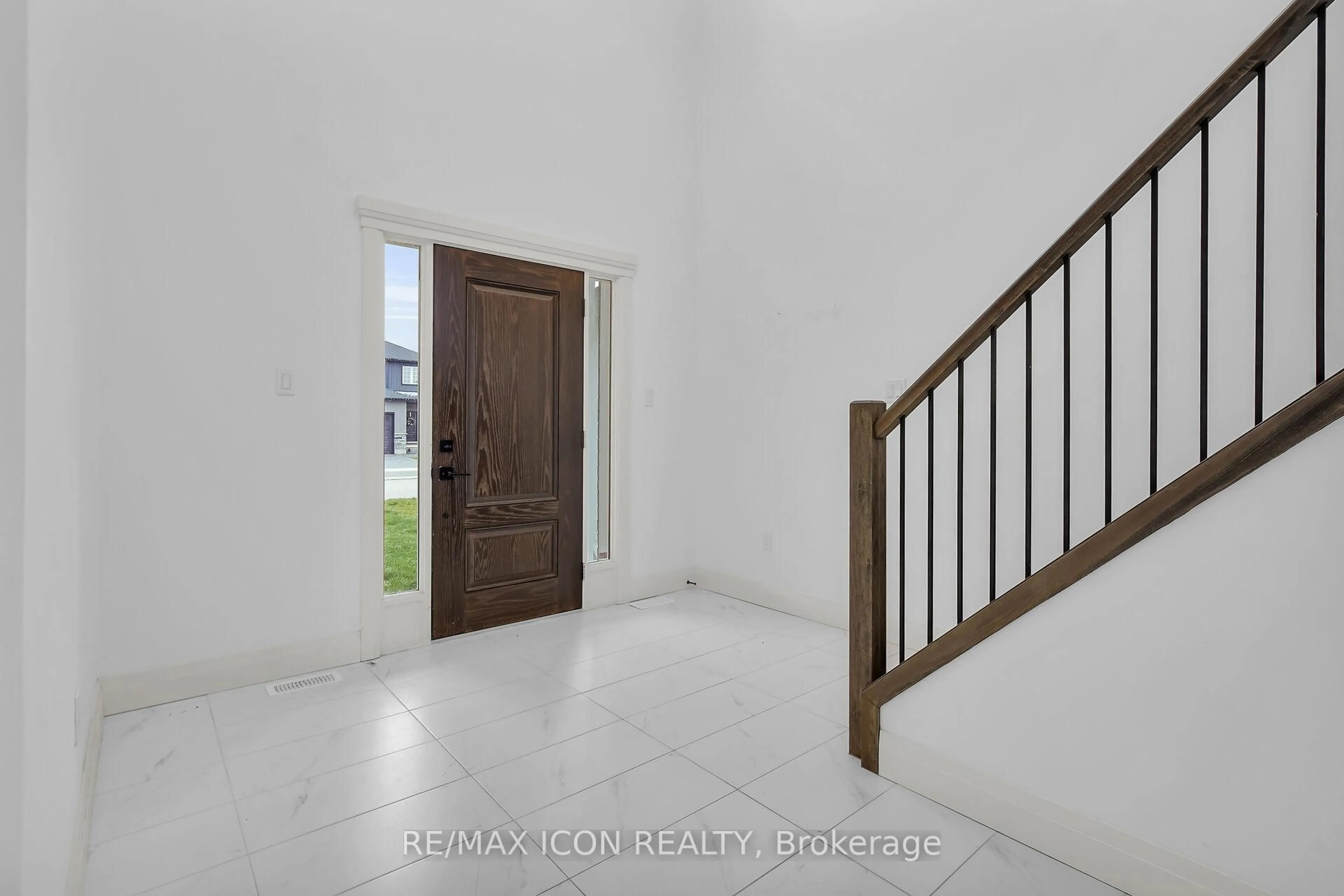 Indoor entryway for 24 Rosina Lane, Zorra Ontario N0M 2M0