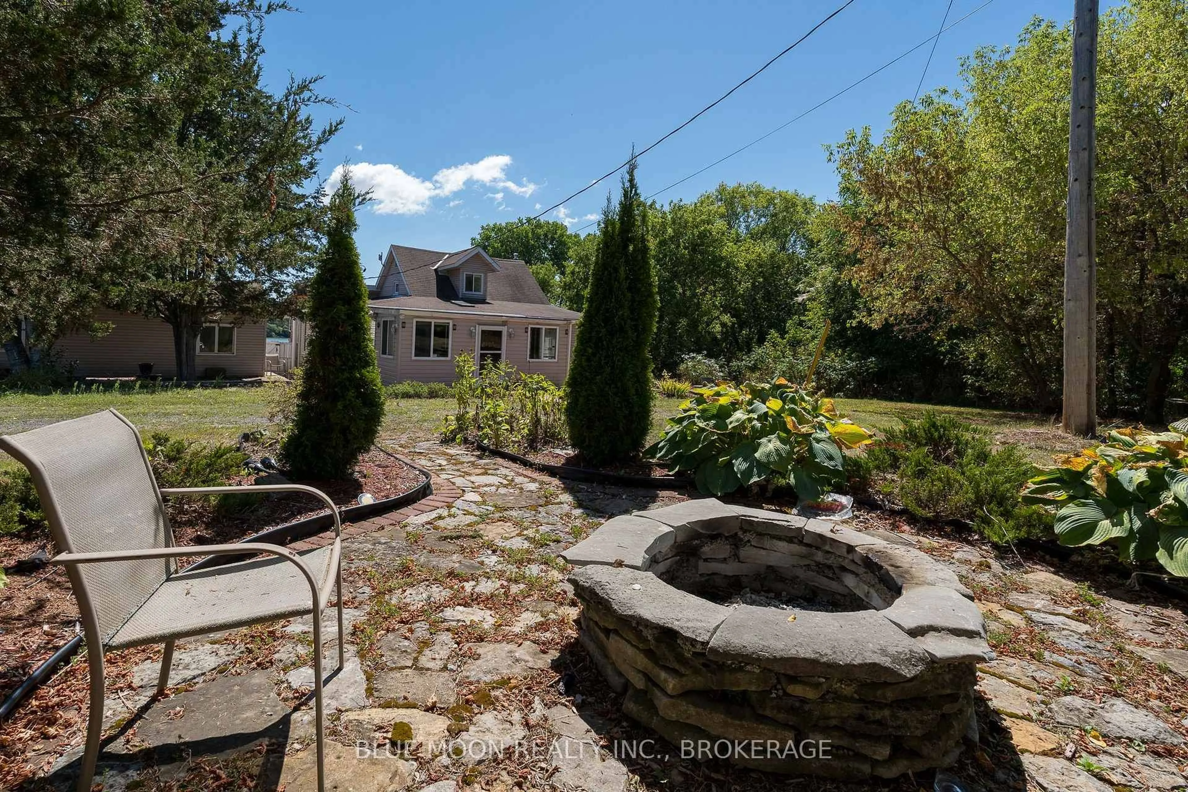 A pic from outside/outdoor area/front of a property/back of a property/a pic from drone, unknown for 5397 County 9 Rd, Napanee Ontario K7R 3K8