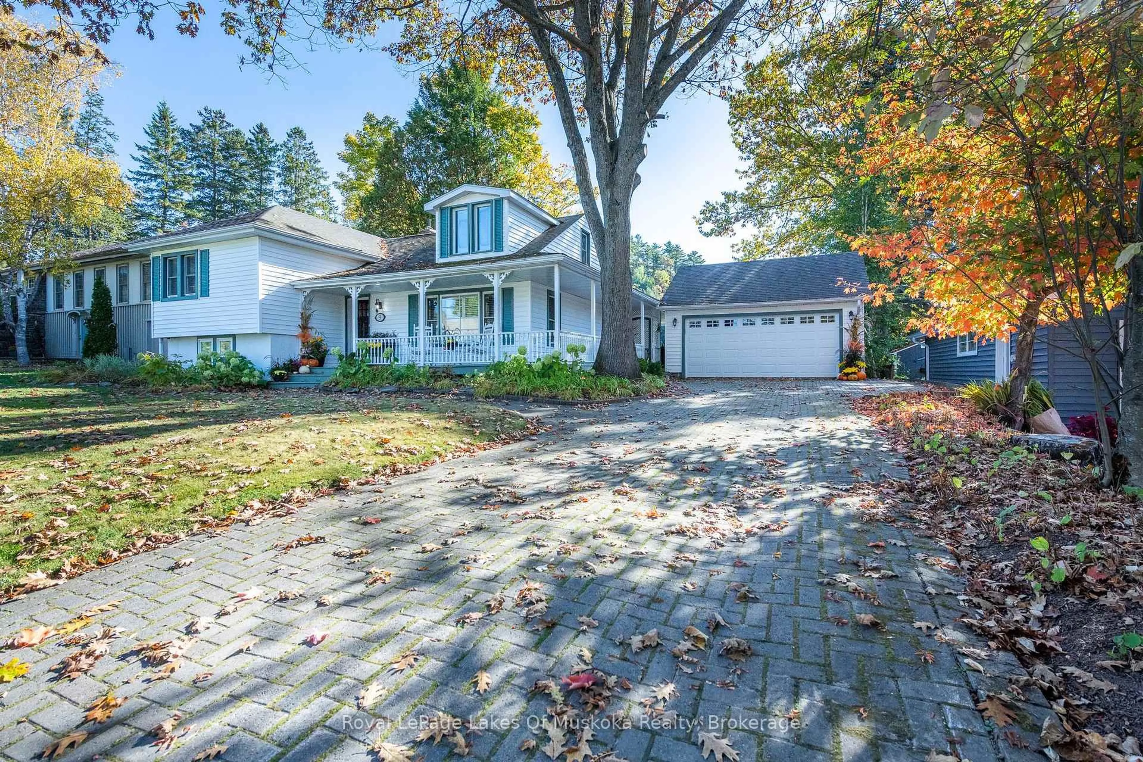 Unknown for 9 Mountview Ave, Huntsville Ontario P1H 1G8