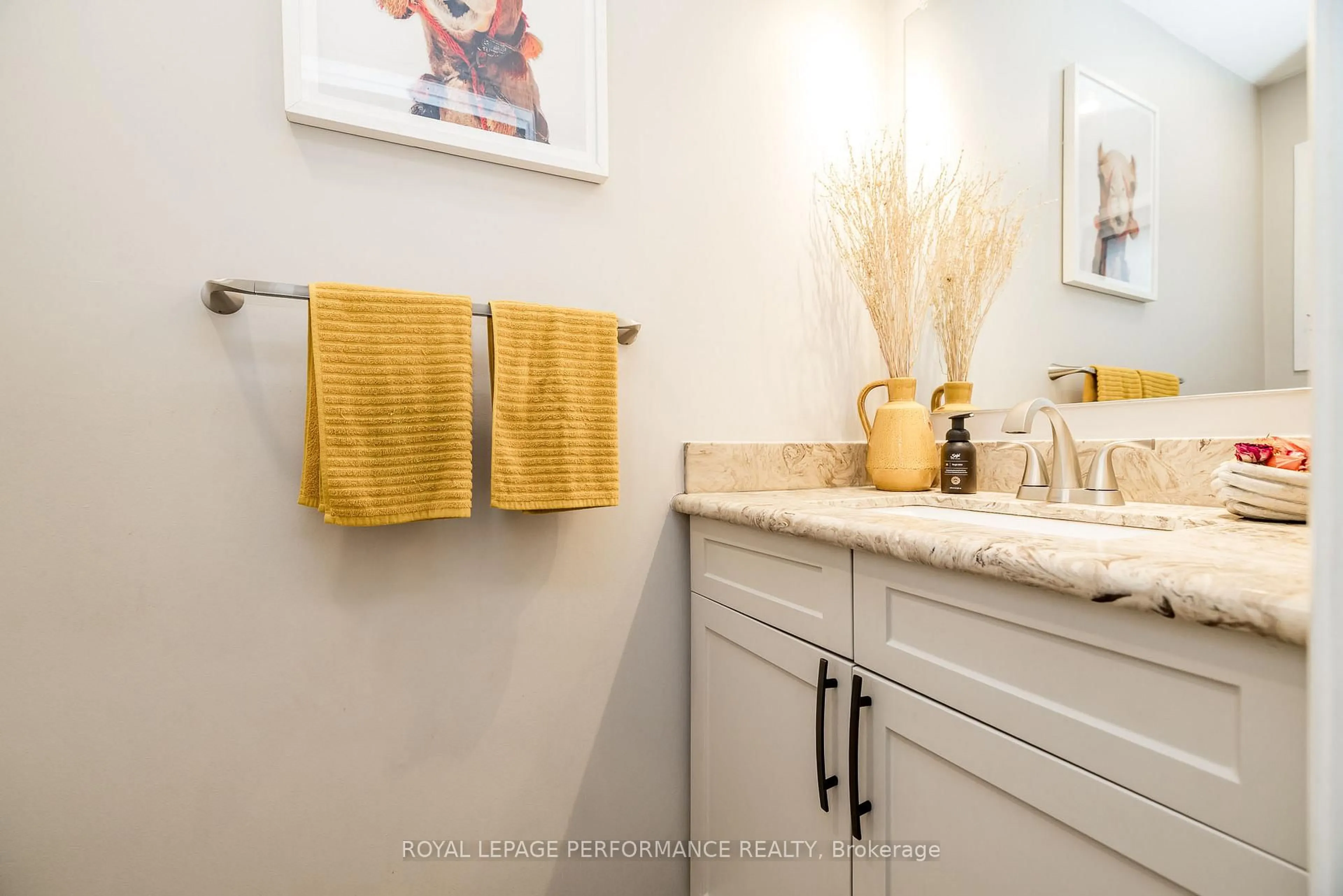 Contemporary bathroom, ceramic/tile floor for 78 Bujold Crt, Ottawa Ontario K2L 3N8