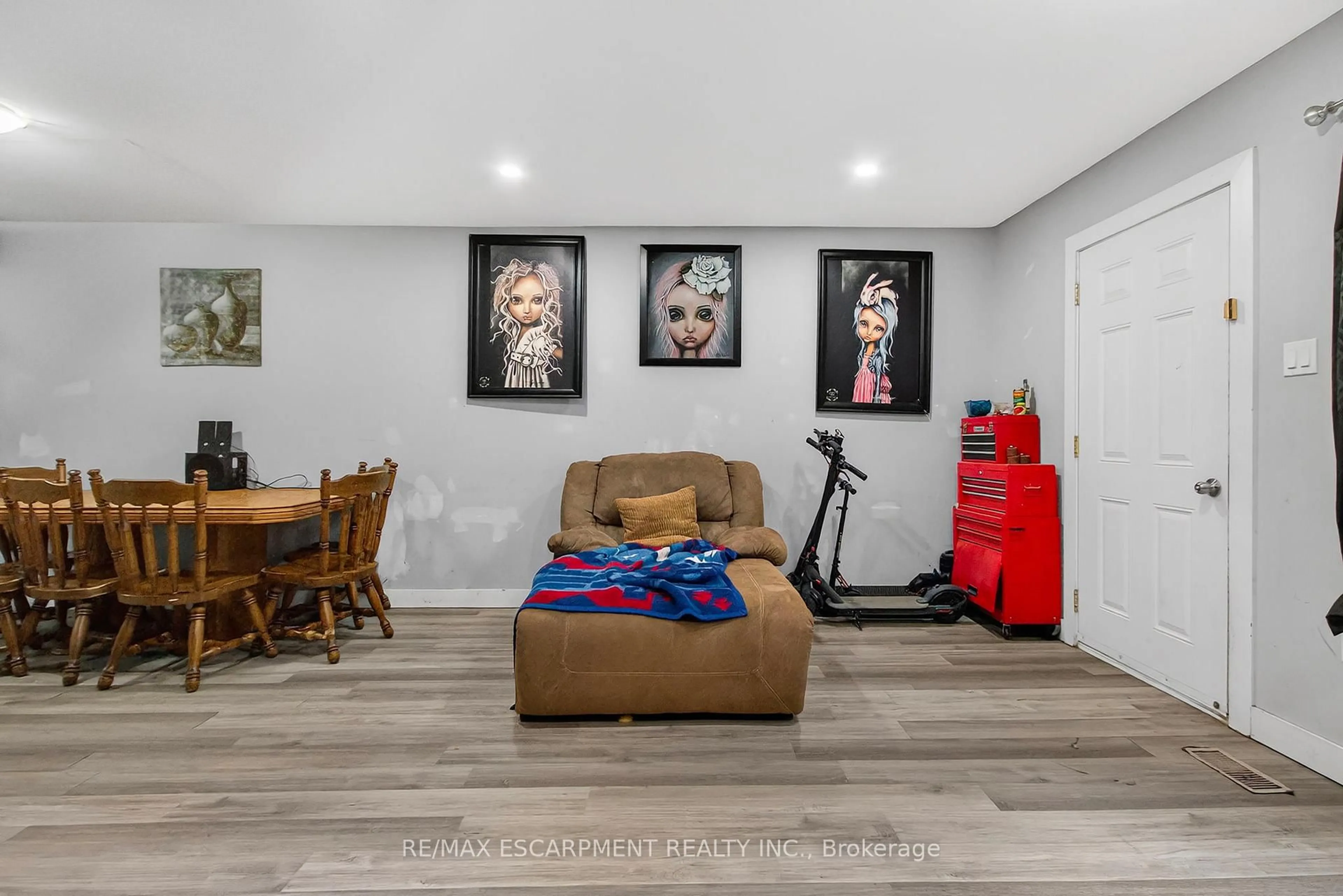 Unknown for 1775 Culver Dr #108, London East Ontario N5V 3H6