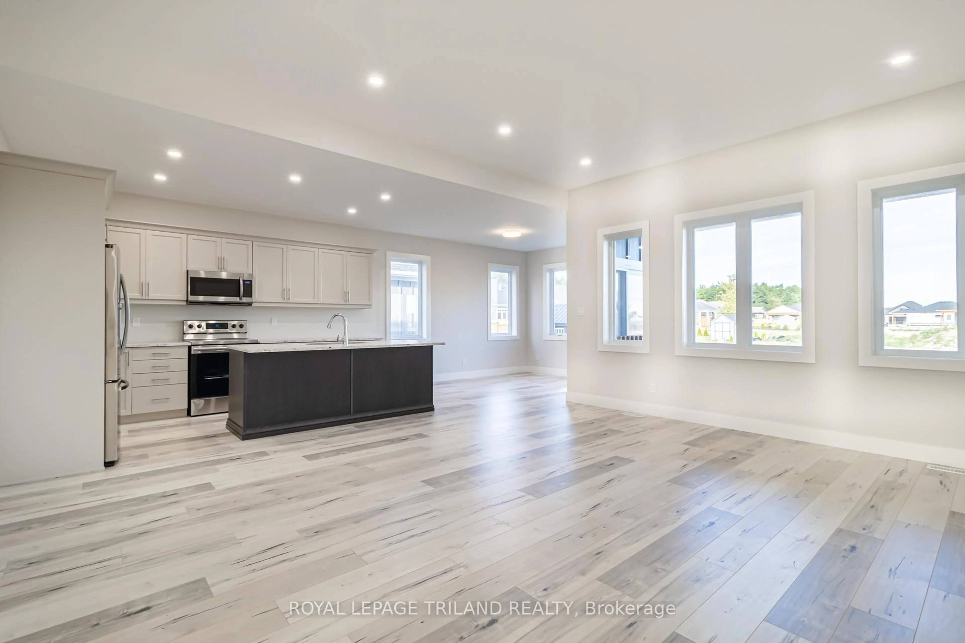 Open concept kitchen, unknown for 26 Tattersall Lane, Lambton Shores Ontario N0M 1T0