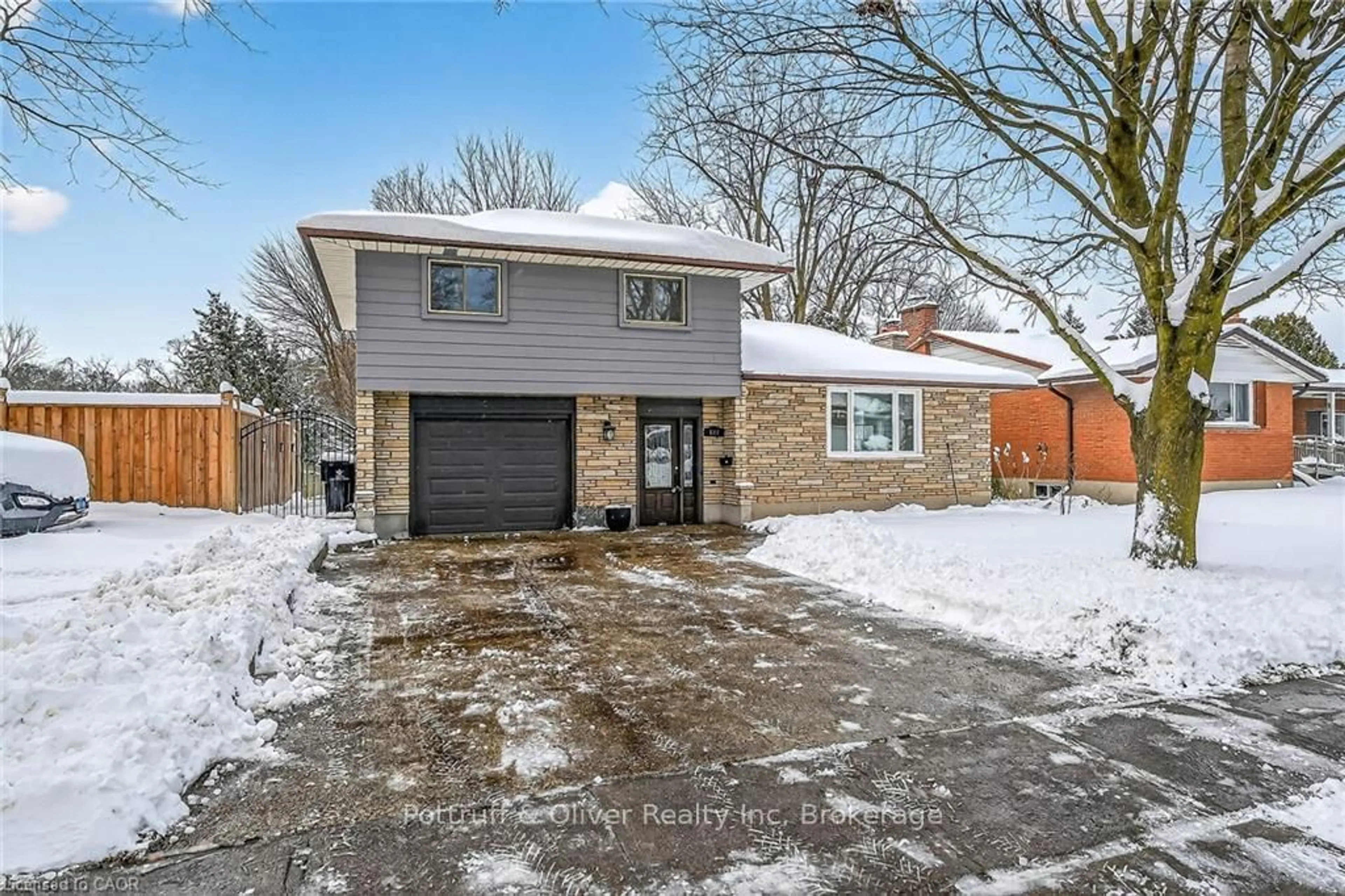 Home with brick exterior material, street for 124 Southwood Dr, Cambridge Ontario N1S 3S2