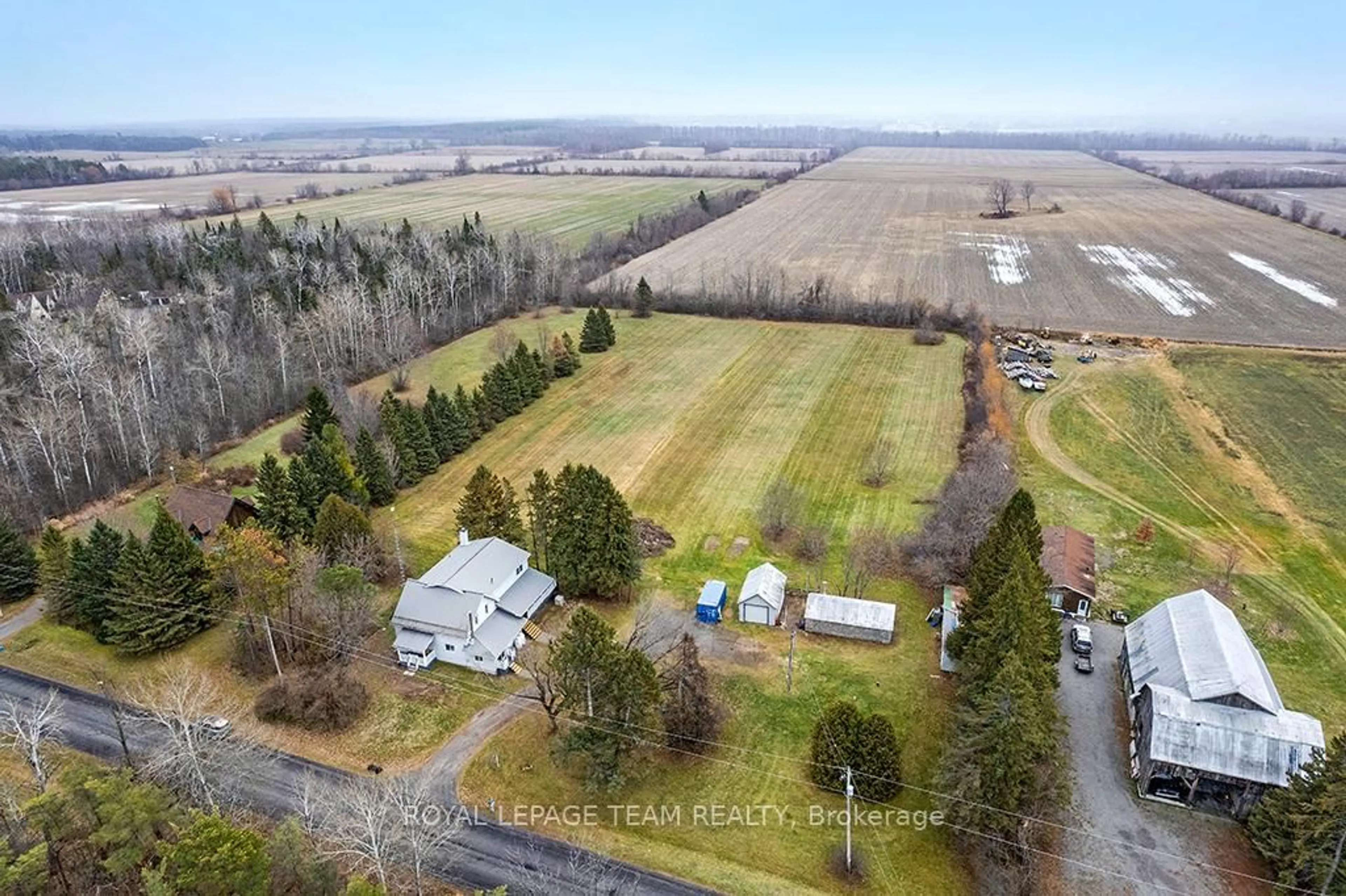 A pic from outside/outdoor area/front of a property/back of a property/a pic from drone, unknown for 10240 French Settlement Rd, North Dundas Ontario K0G 1J0