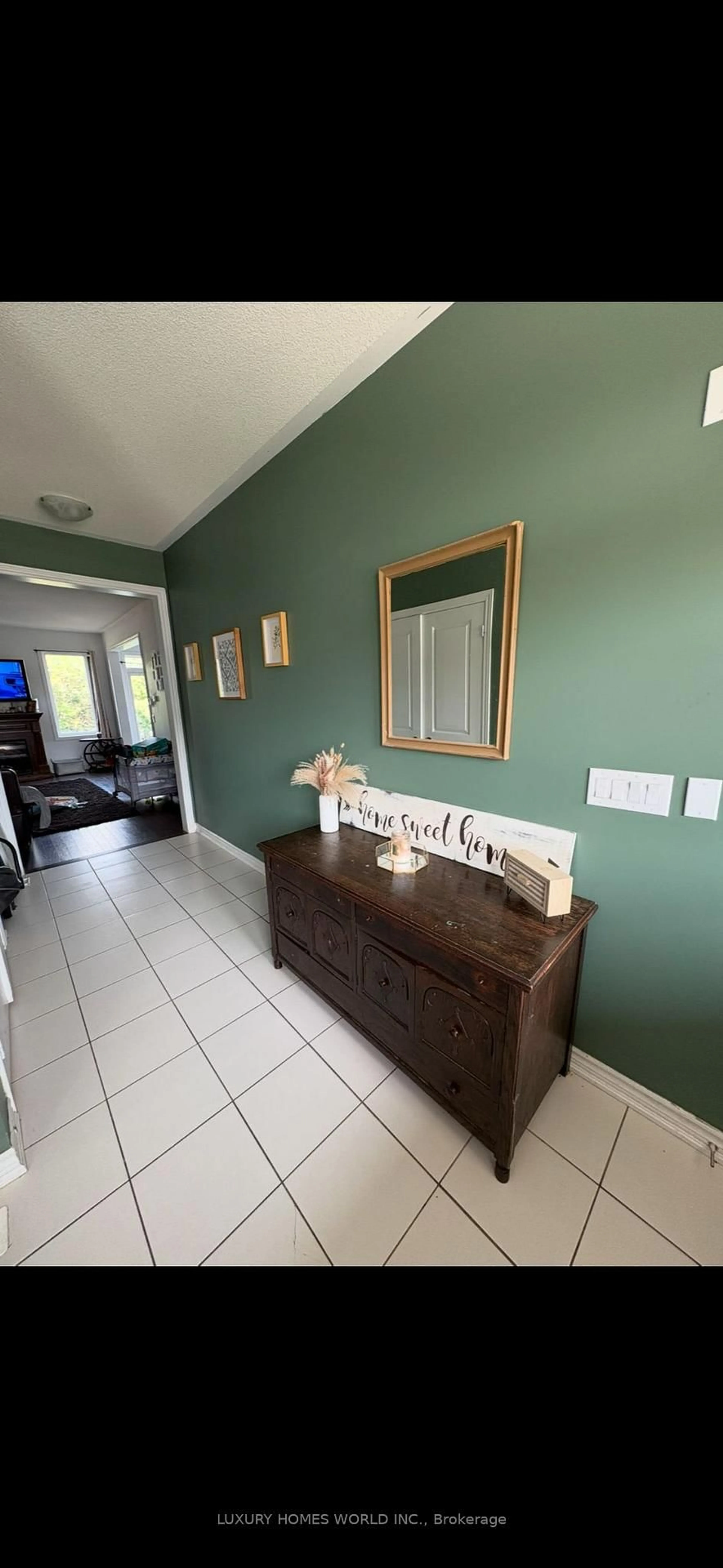 Unknown for 35 Corbett St, Southgate Ontario N0C 1B0