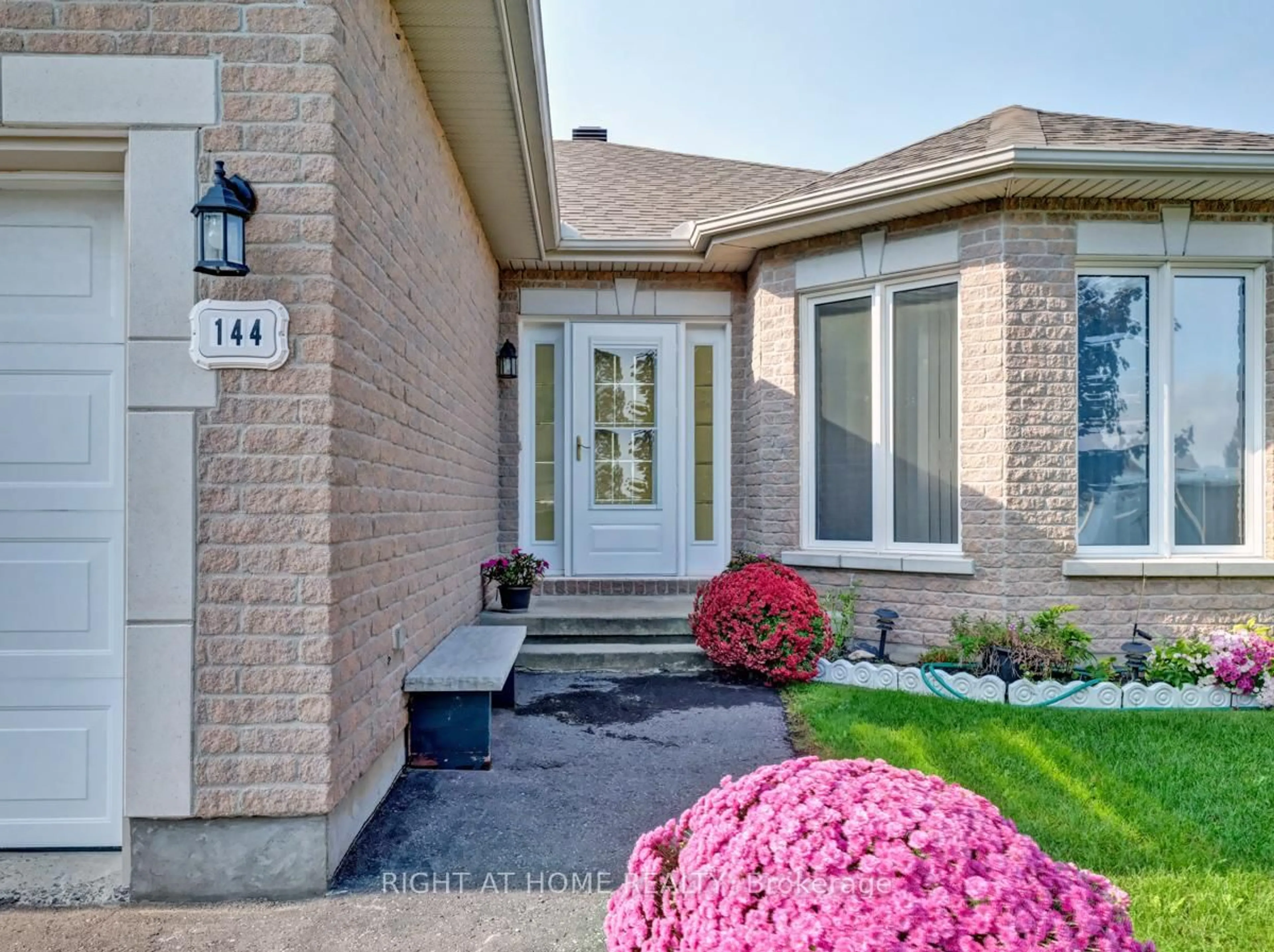 Home with brick exterior material, street for 144 Sandra Cres, Clarence-Rockland Ontario K4K 1R7