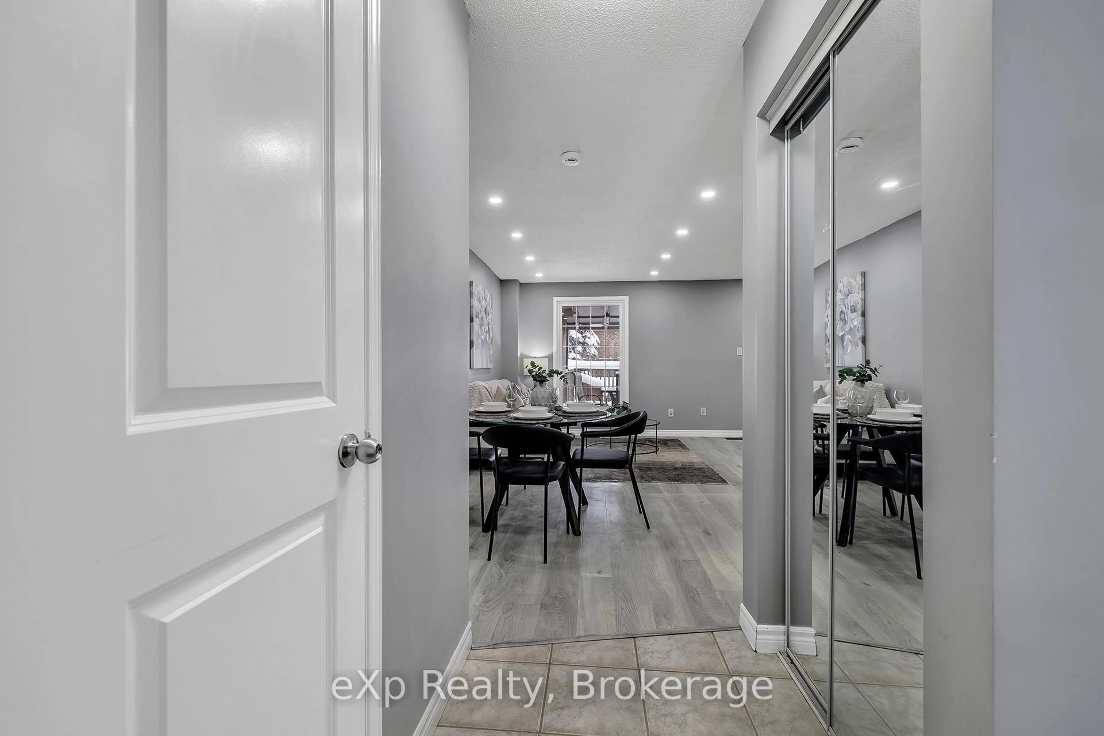 Unknown for 301 Clyde Rd, Cambridge Ontario N1R 1L5