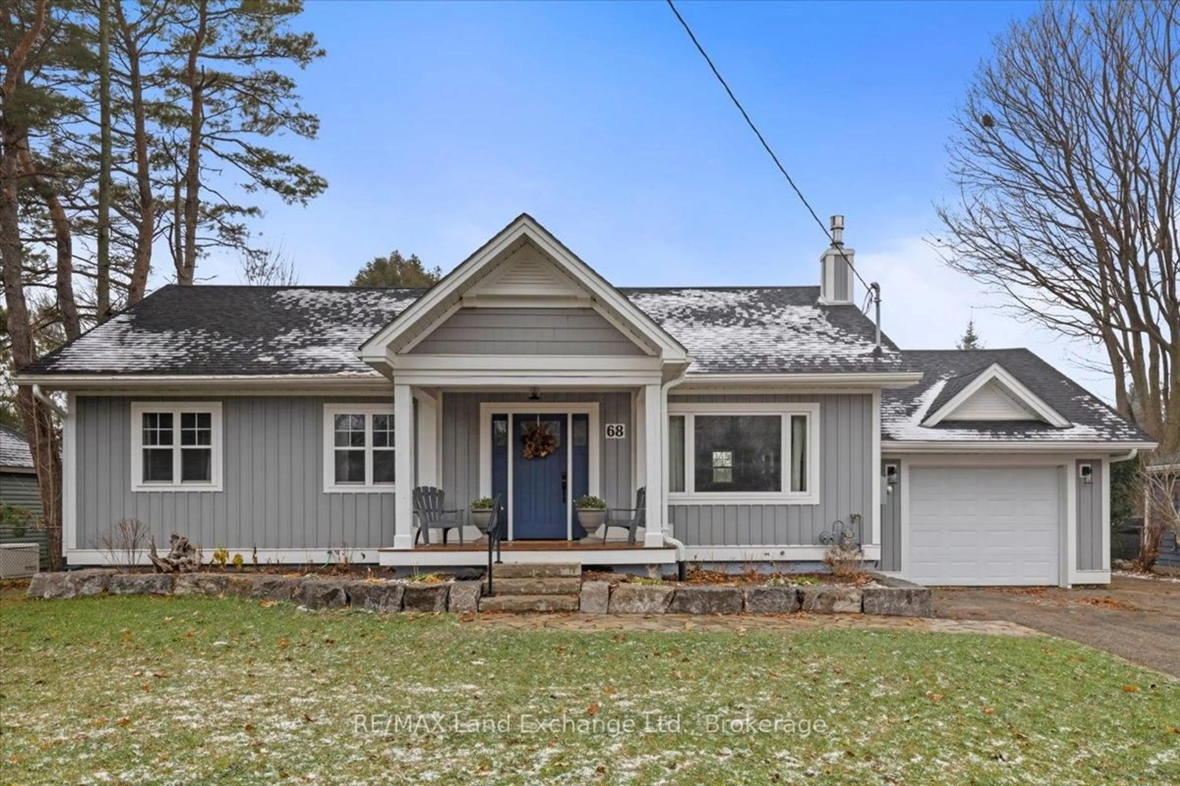 Home with vinyl exterior material, street for 68 Grey St, Saugeen Shores Ontario N0H 2L0