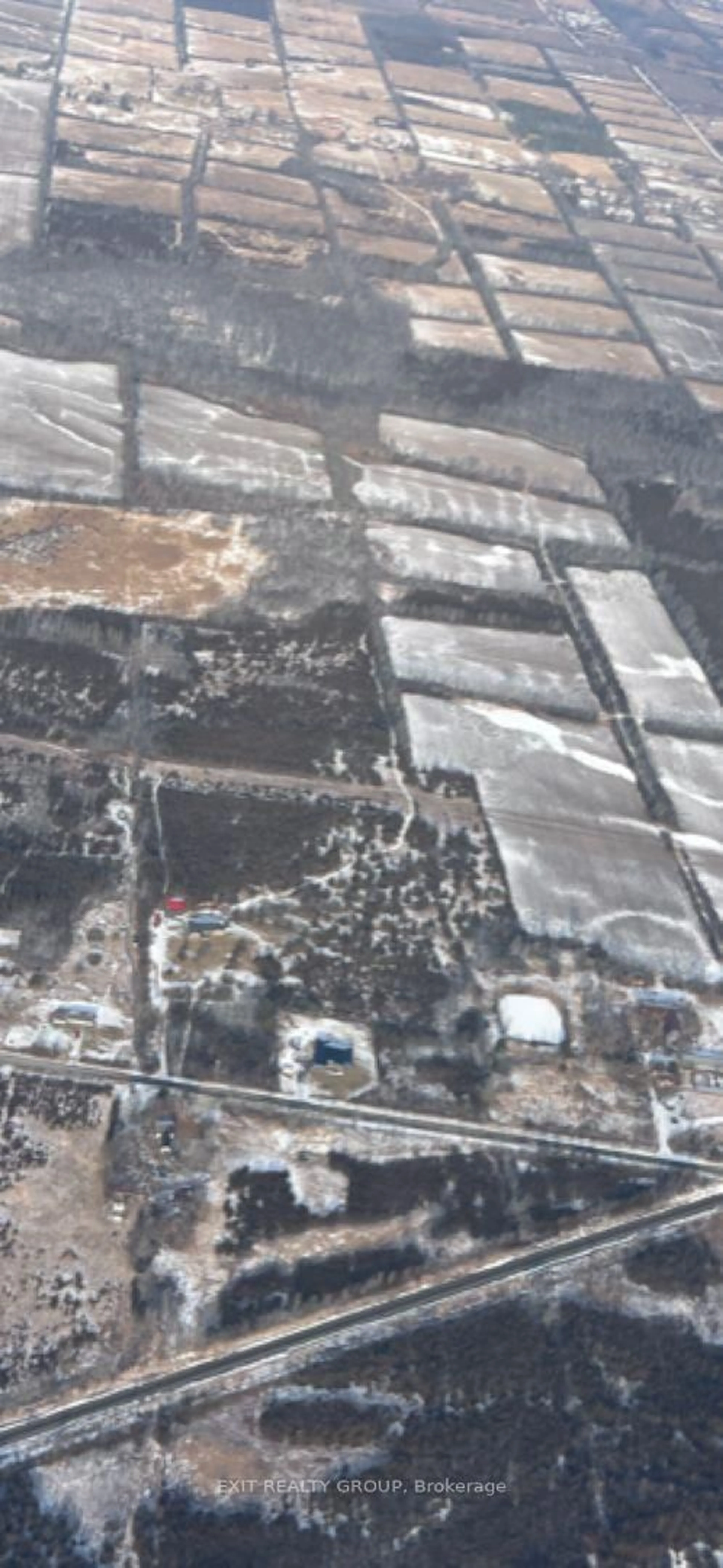 A pic from outside/outdoor area/front of a property/back of a property/a pic from drone, building for 1047 Lazier Rd, Shannonville Ontario K0K 3A0