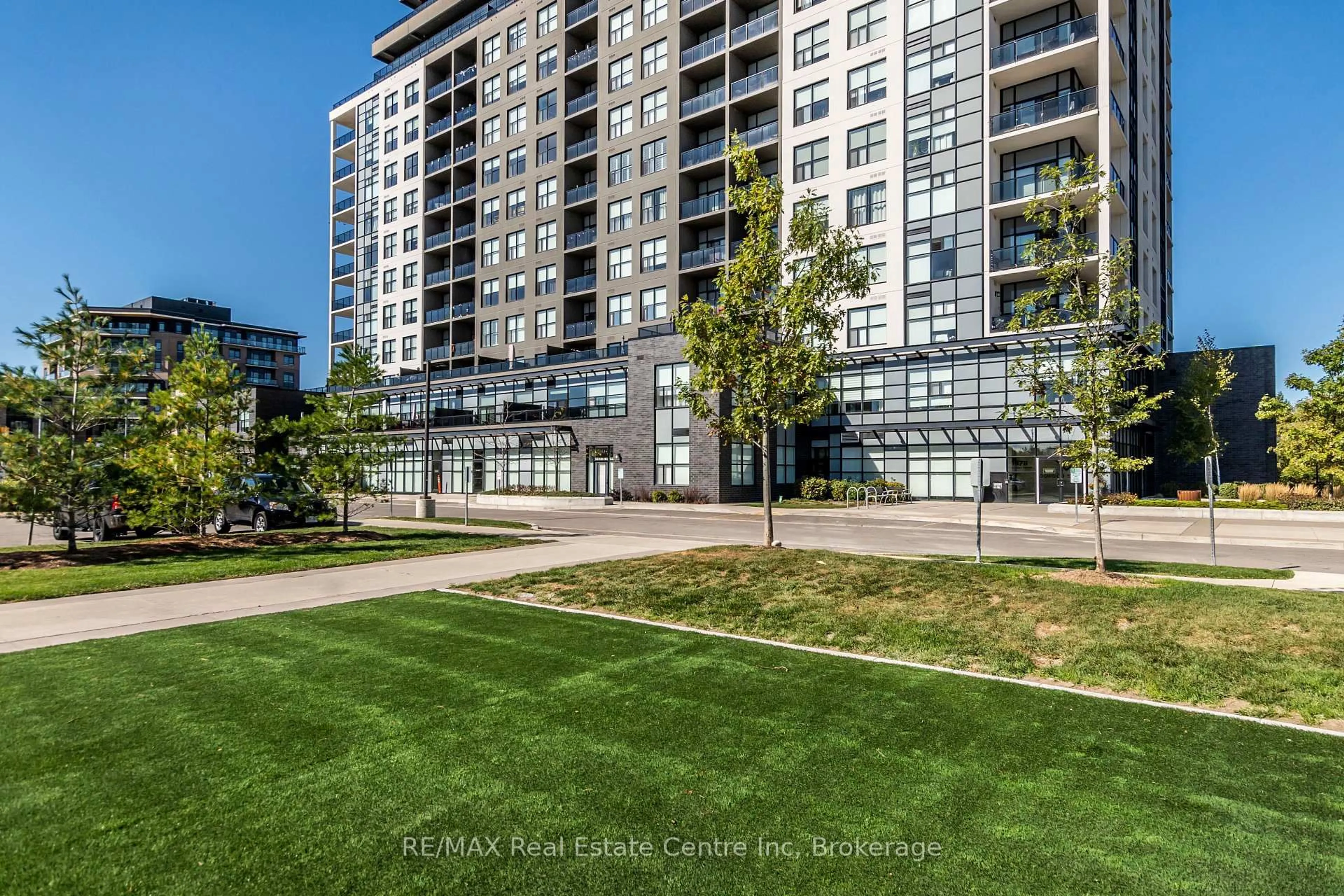 Unknown for 1878 Gordon St #1404, Guelph Ontario N1L 0P4