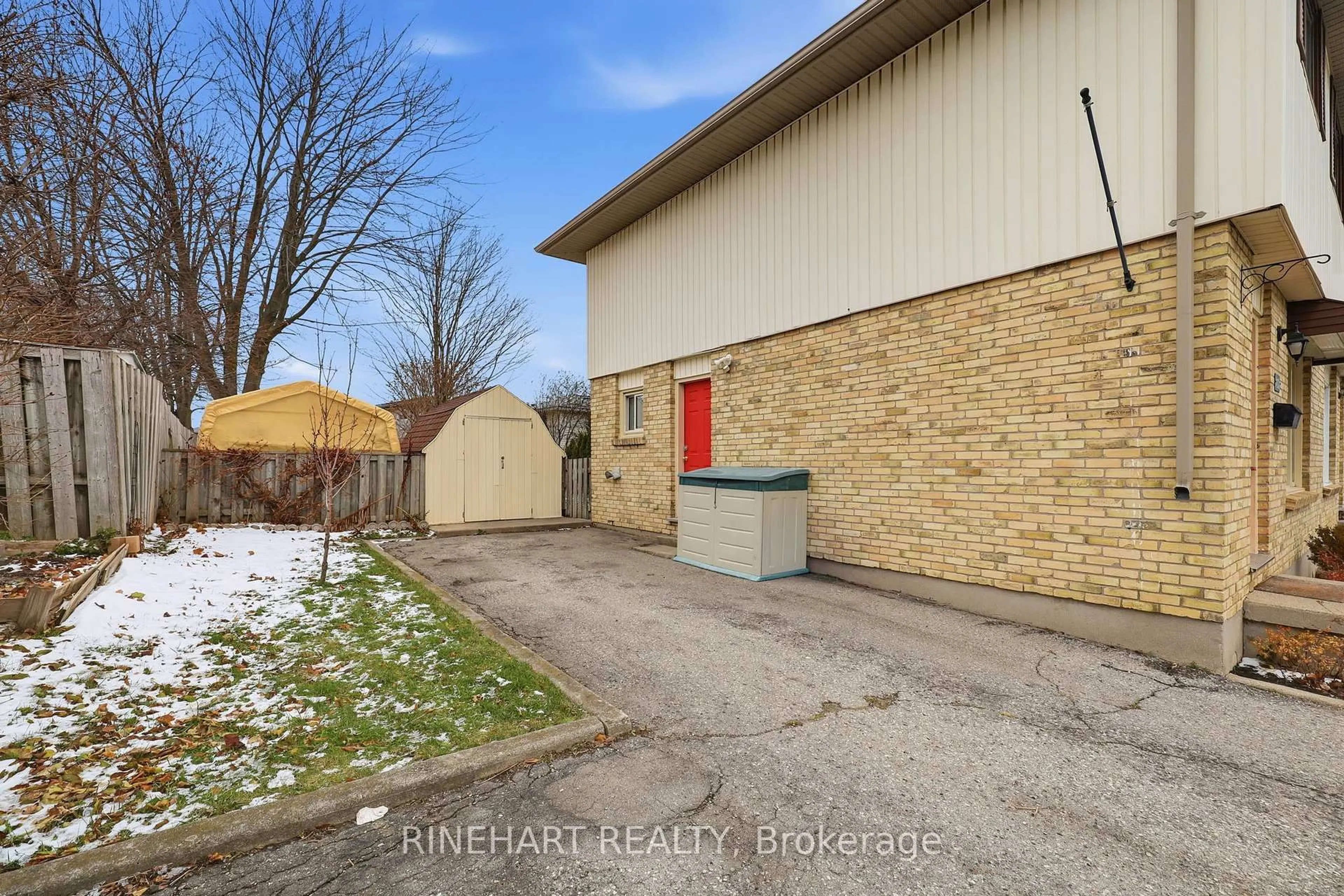 Unknown for 452 Stockton St, London South Ontario N6C 3B7