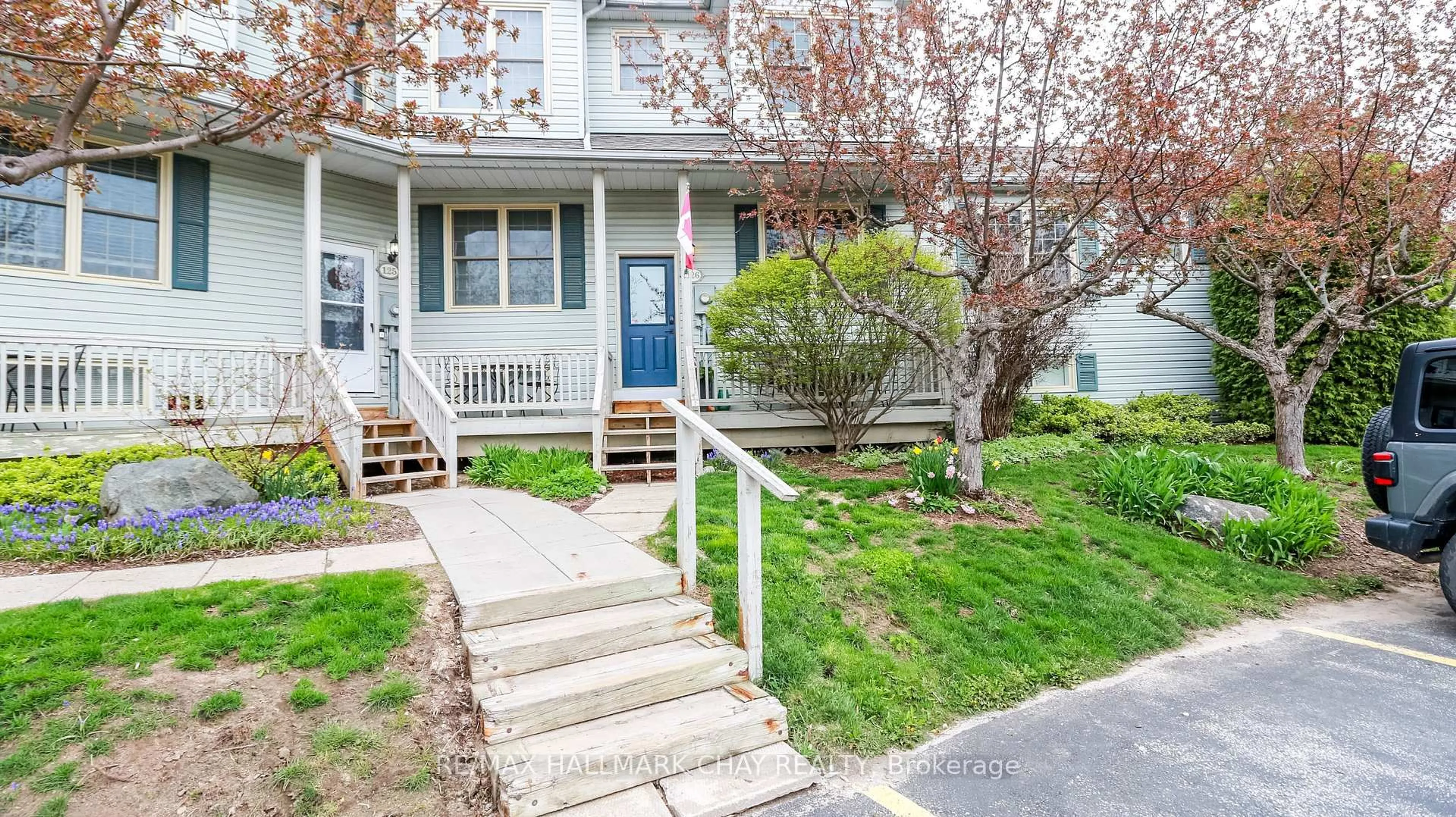 Unknown for 150 Victoria St #126, Blue Mountains Ontario N4L 2P0