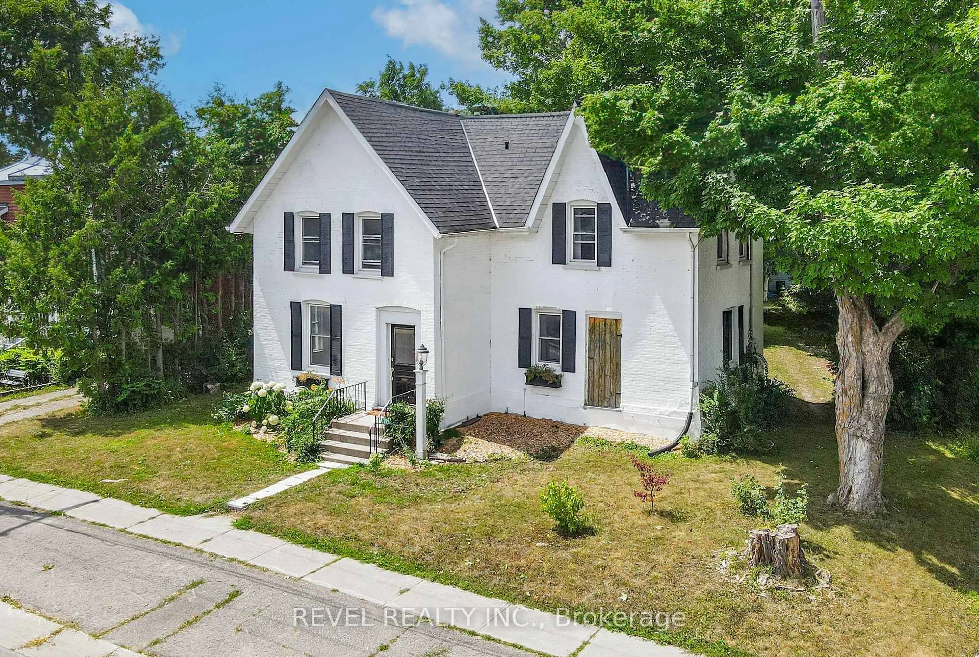 A pic from outside/outdoor area/front of a property/back of a property/a pic from drone, street for 399 Eldon Rd, Kawartha Lakes Ontario K0M 2C0