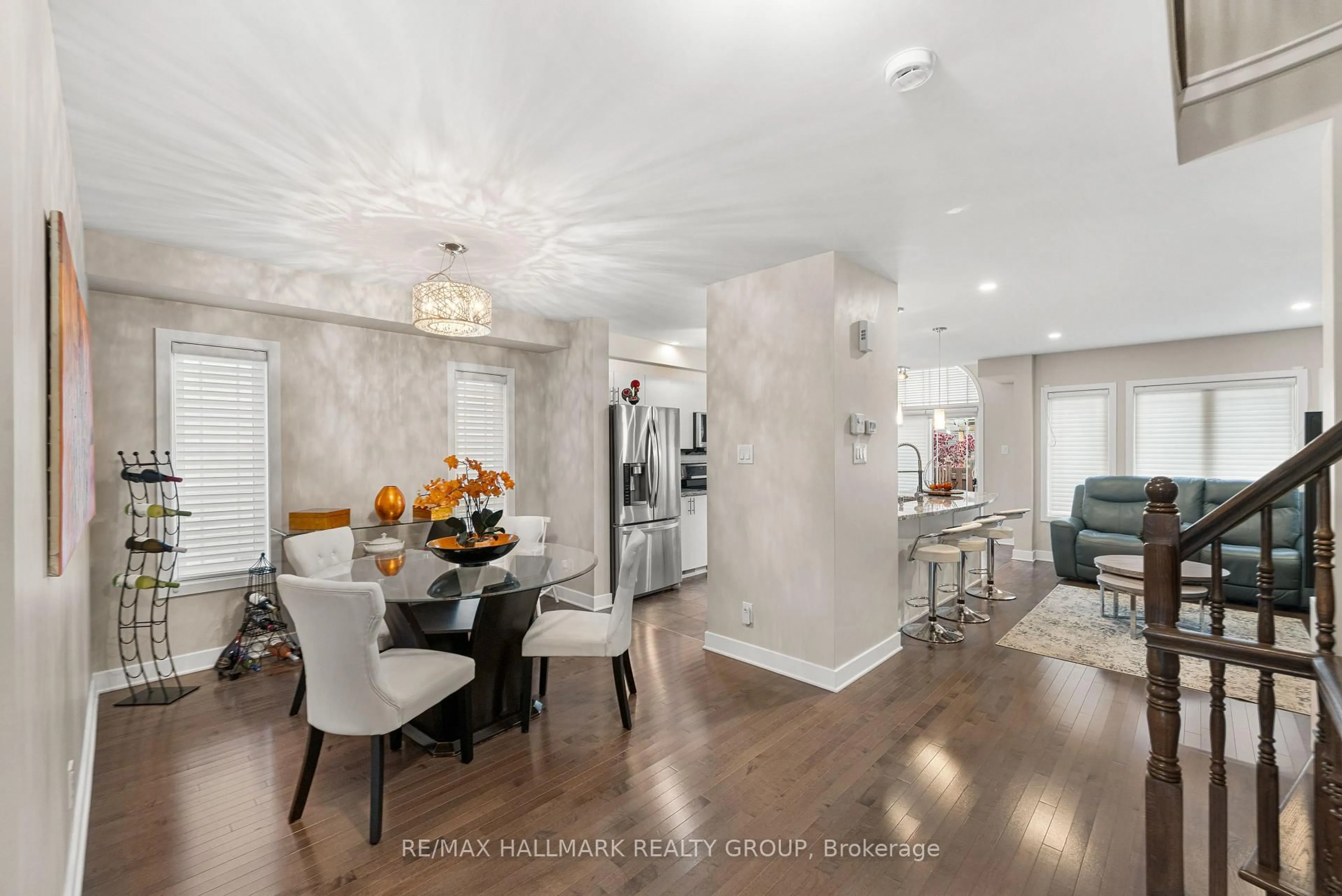 Dining room, unknown for 311 TRAVIS St, Ottawa Ontario K1W 0E5