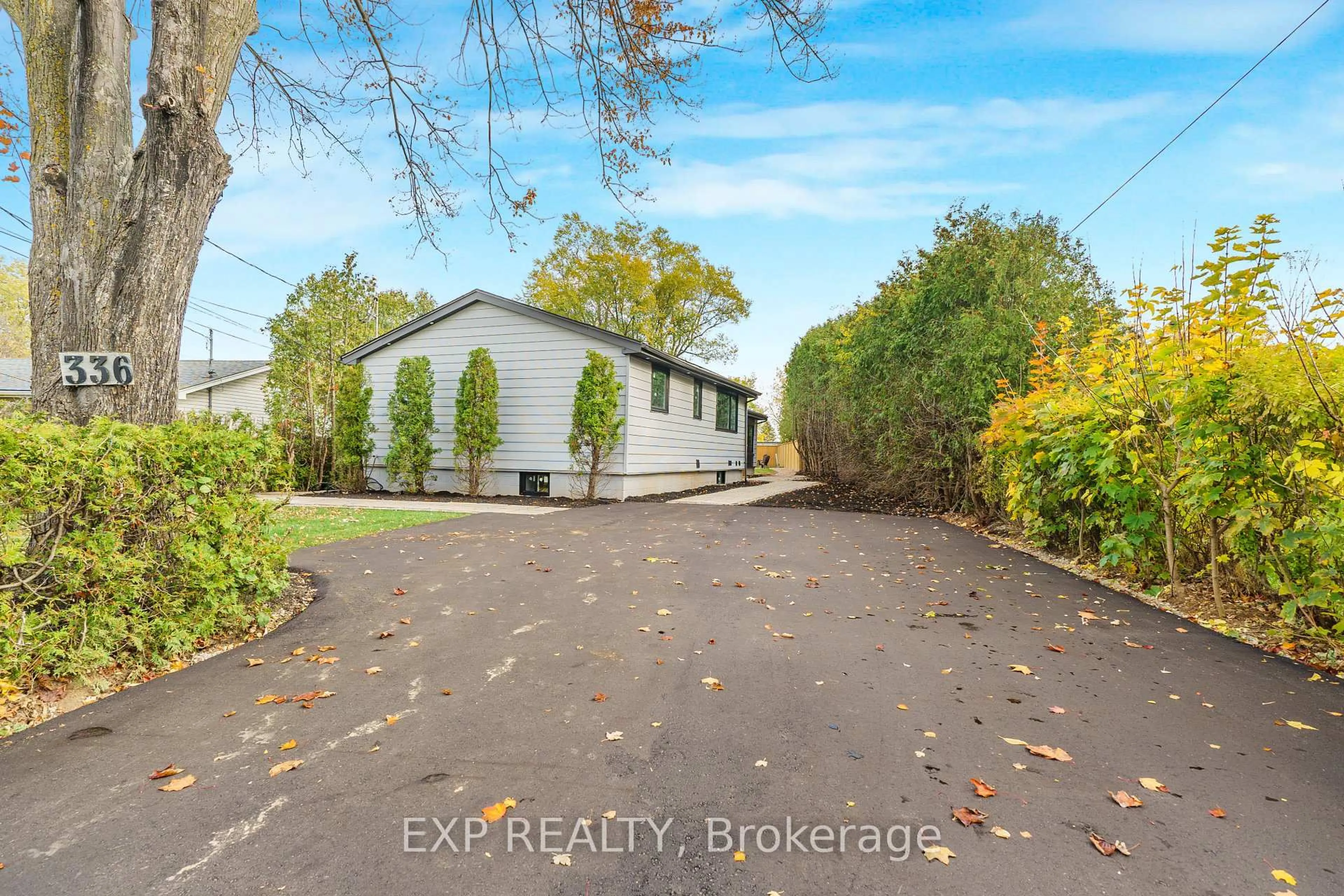 A pic from outside/outdoor area/front of a property/back of a property/a pic from drone, street for 336 Margaret Ave, Hamilton Ontario L8E 2J4