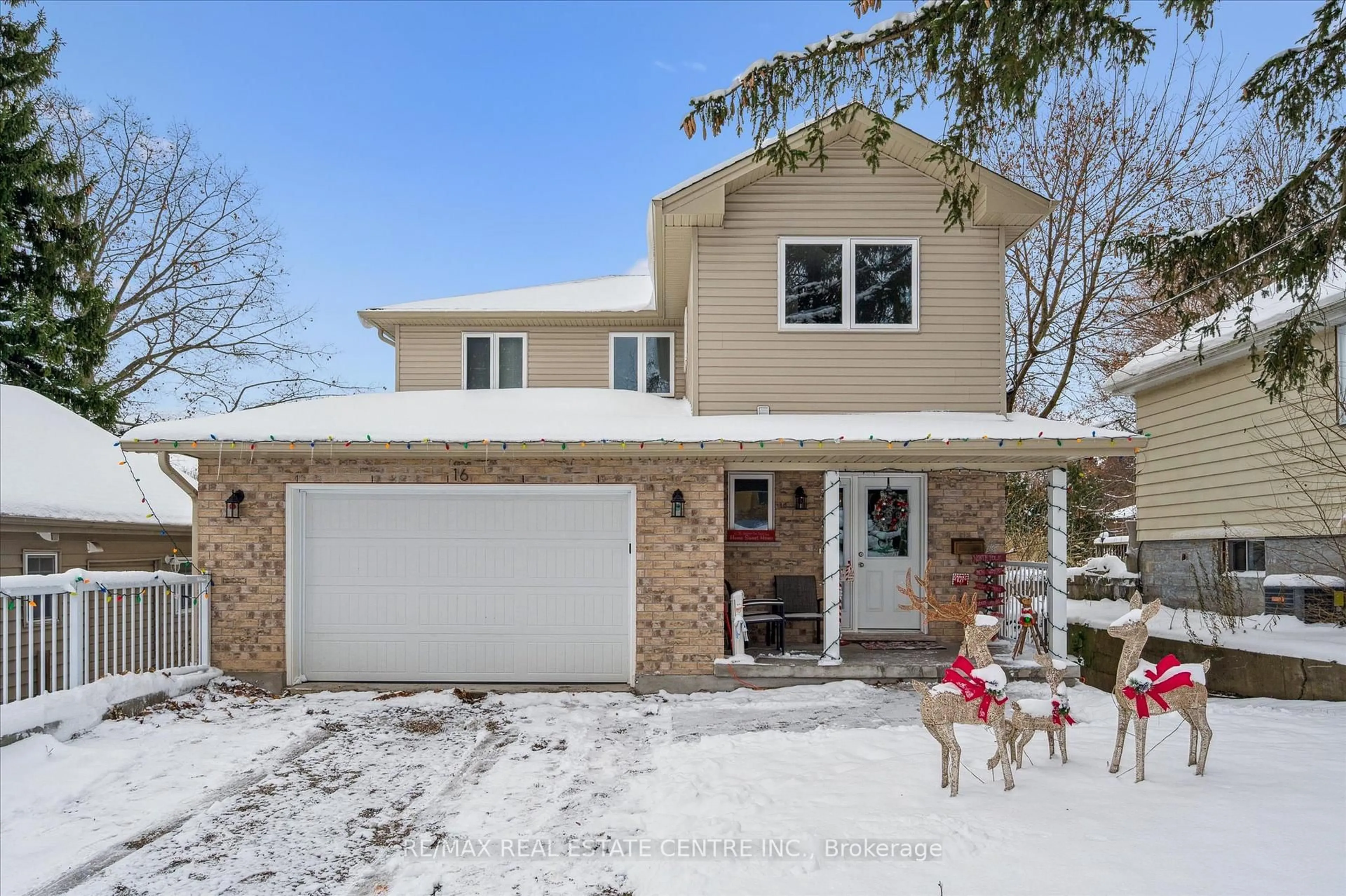 Home with brick exterior material, street for 16 Edward St, Cambridge Ontario N3C 1J7