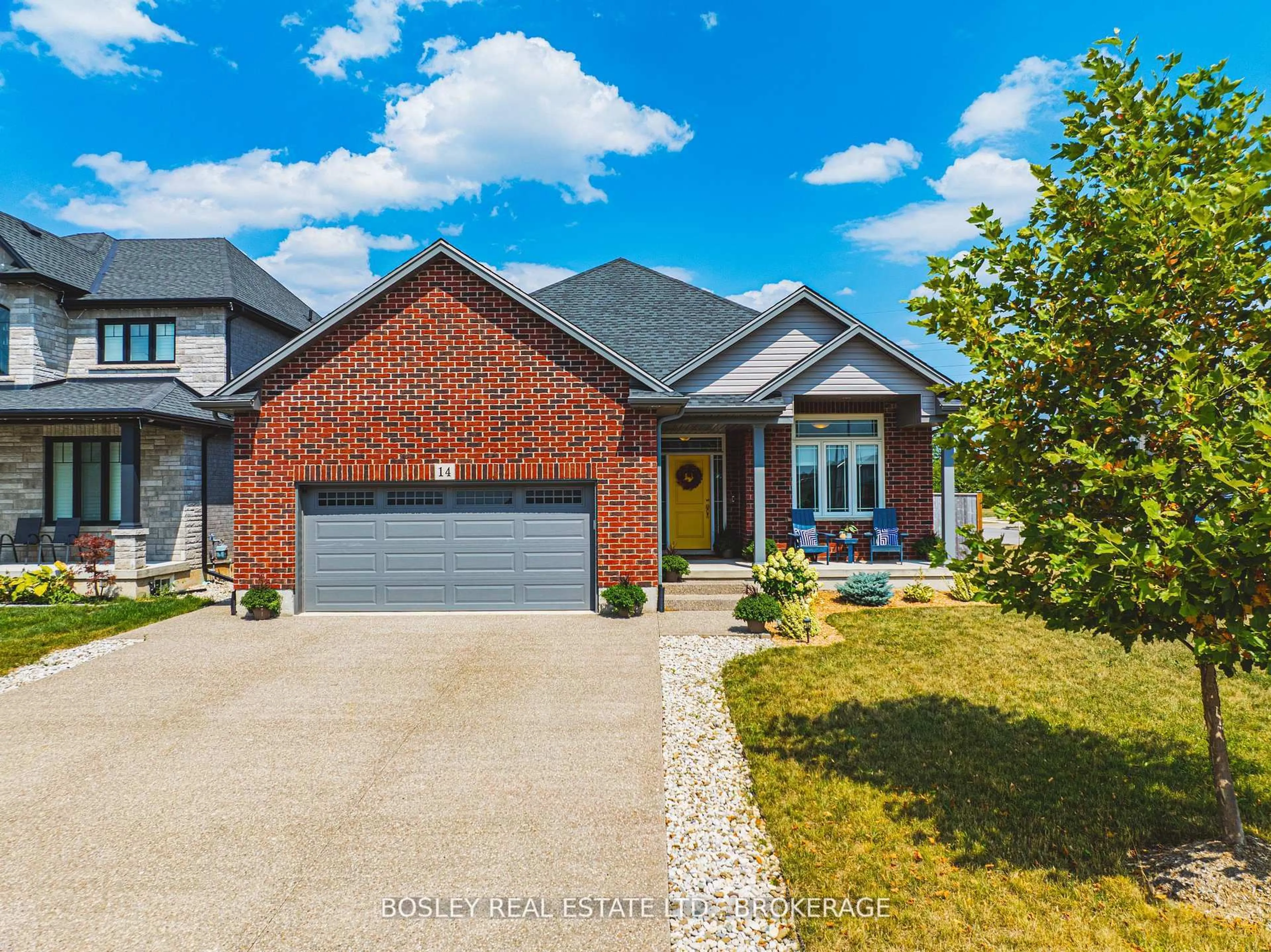 Home with brick exterior material, street for 14 Cinnamon St, Thorold Ontario L2V 0H6