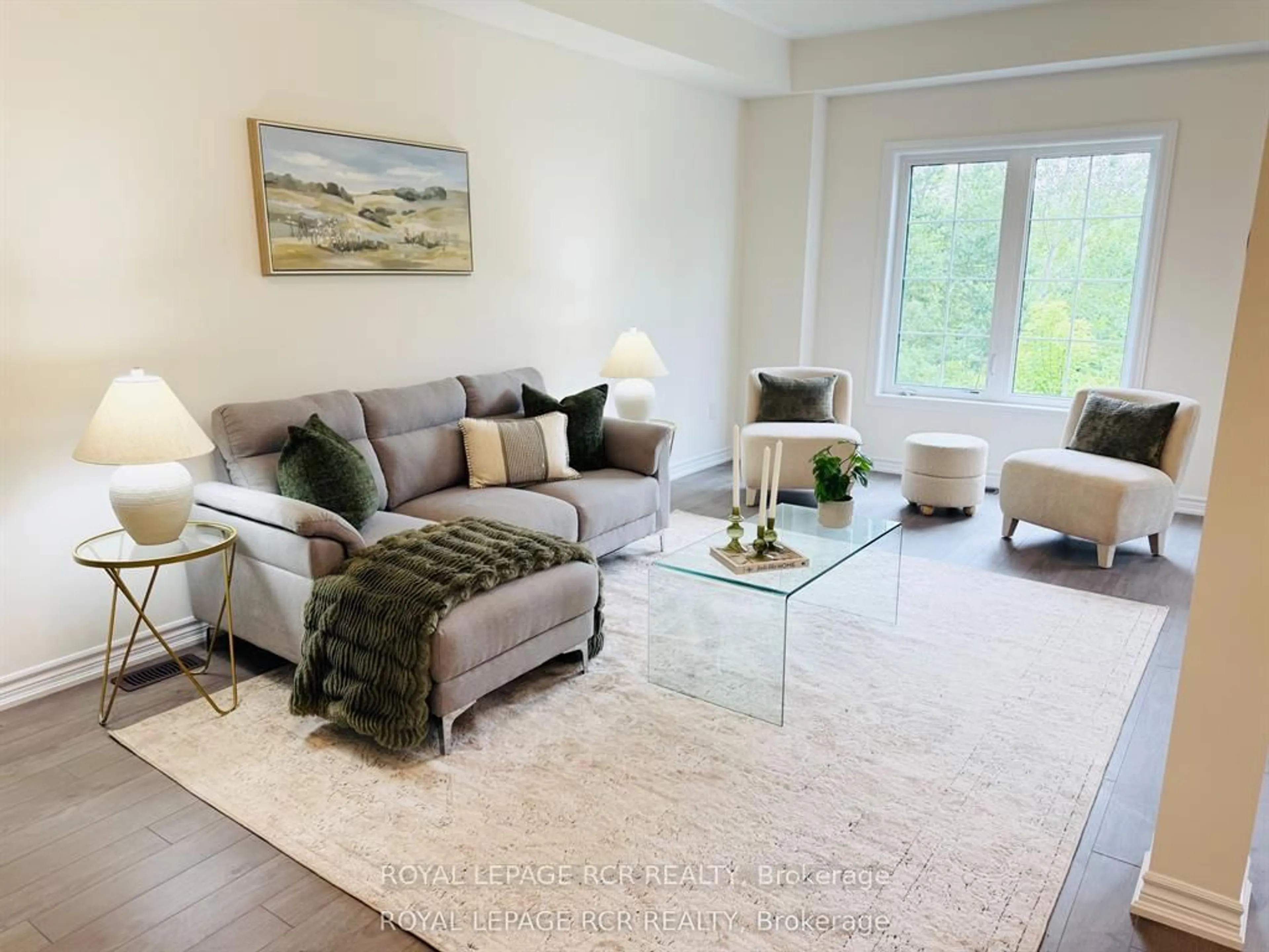 Living room with furniture, unknown for 152 Winters Way, Shelburne Ontario L9V 2E7